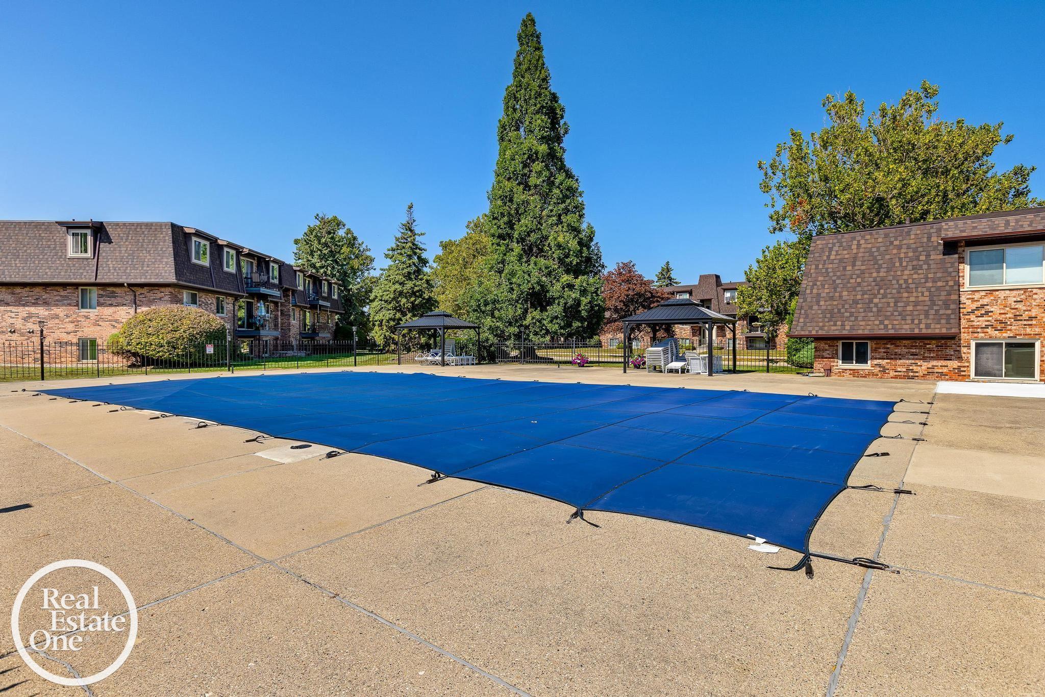 443 Riviera Drive UNIT&nbsp;4, Saint Clair Shores, MI, 48080