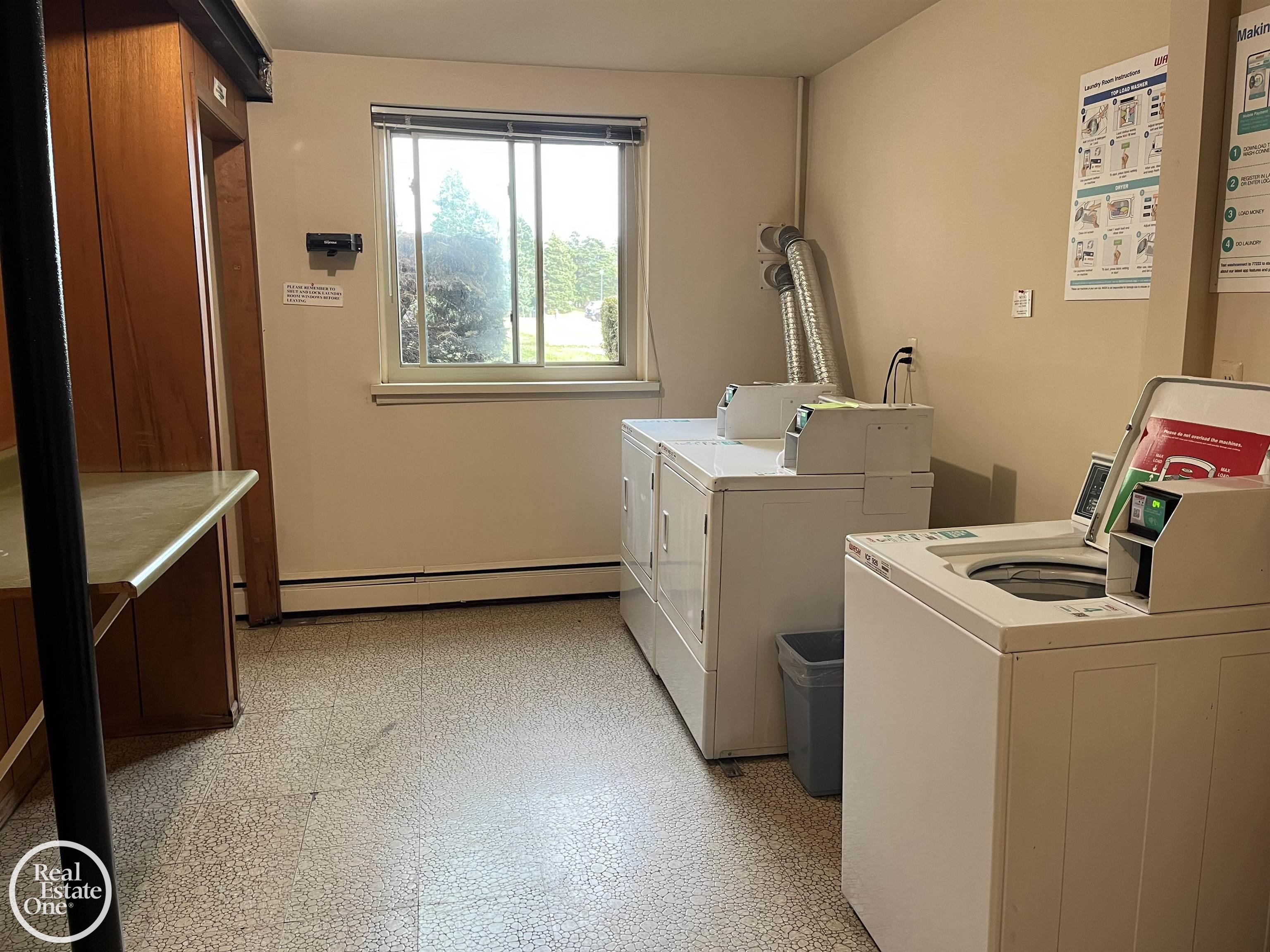 443 Riviera Drive UNIT&nbsp;4, Saint Clair Shores, MI, 48080