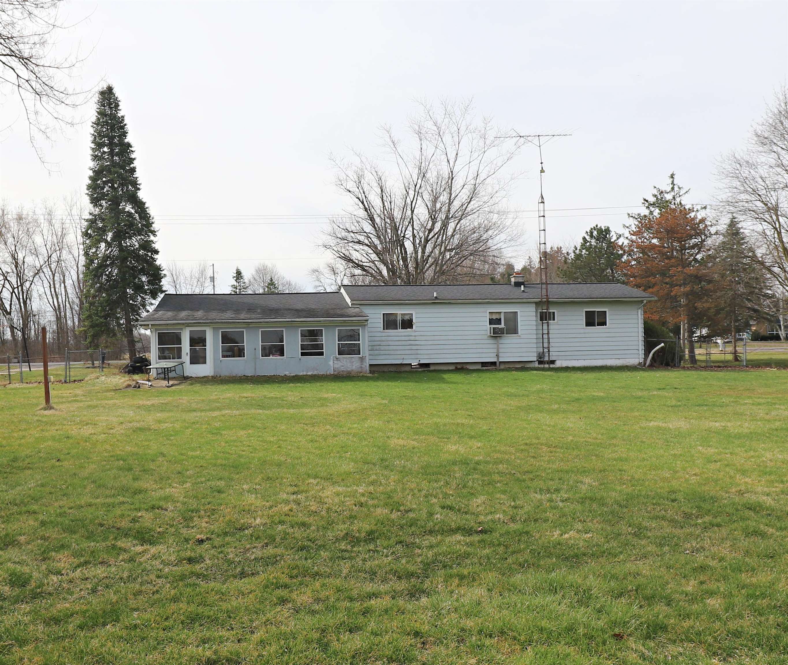 10356 Grand Blanc, Gaines Twp, MI 48436 Photo