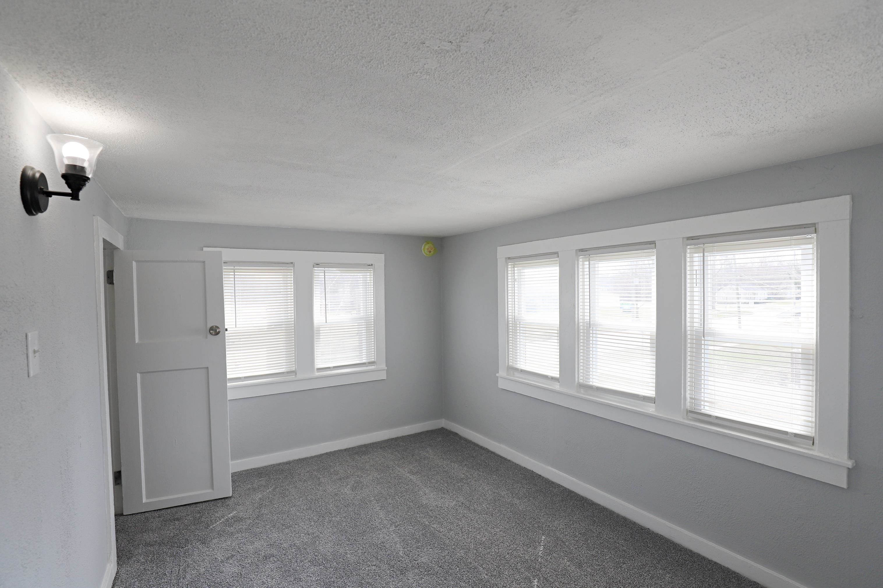 245 N Saginaw, Montrose, MI 48457 Photo