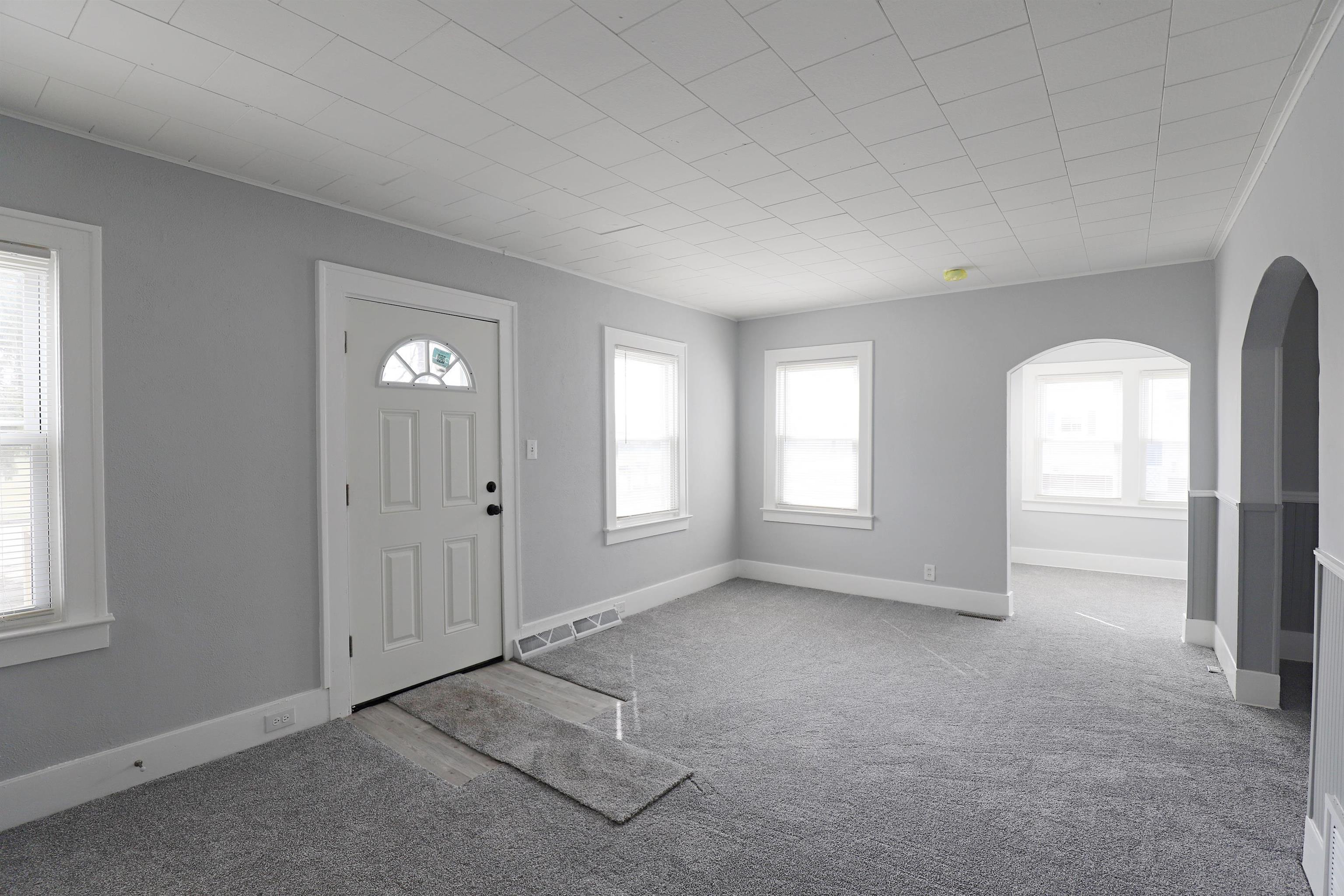 245 N Saginaw, Montrose, MI 48457 Photo