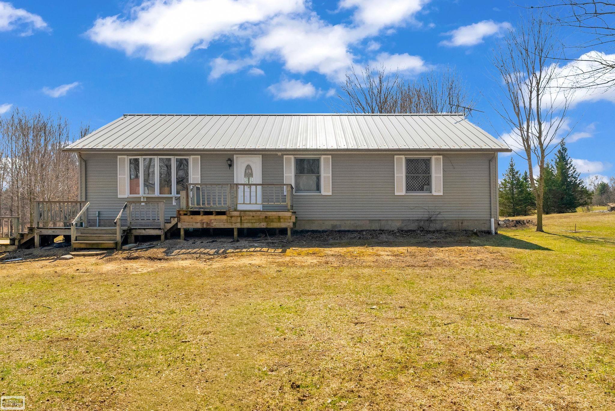 5139 Welch Road, Emmett, MI, 48022