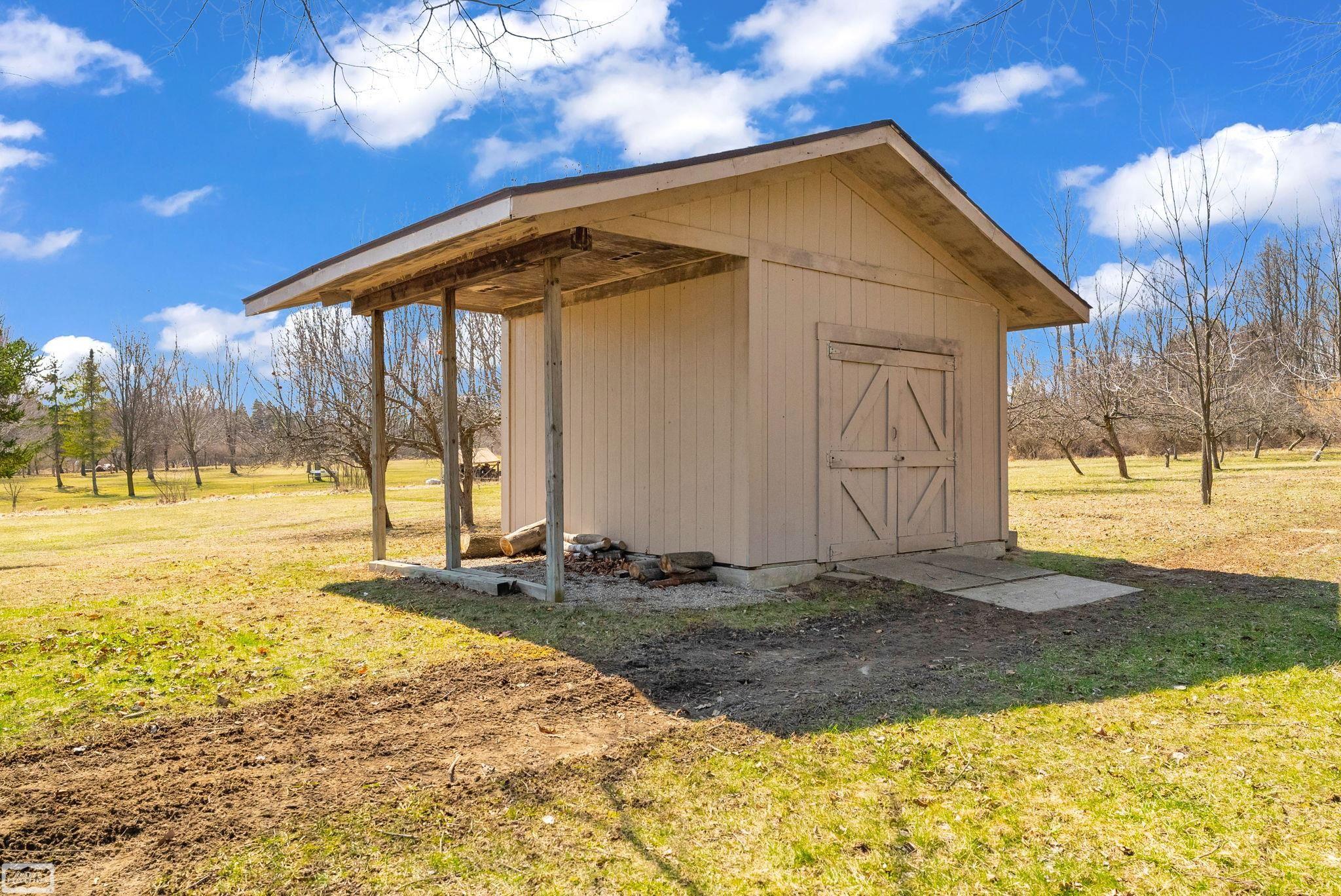 5139 Welch Road, Emmett, MI, 48022