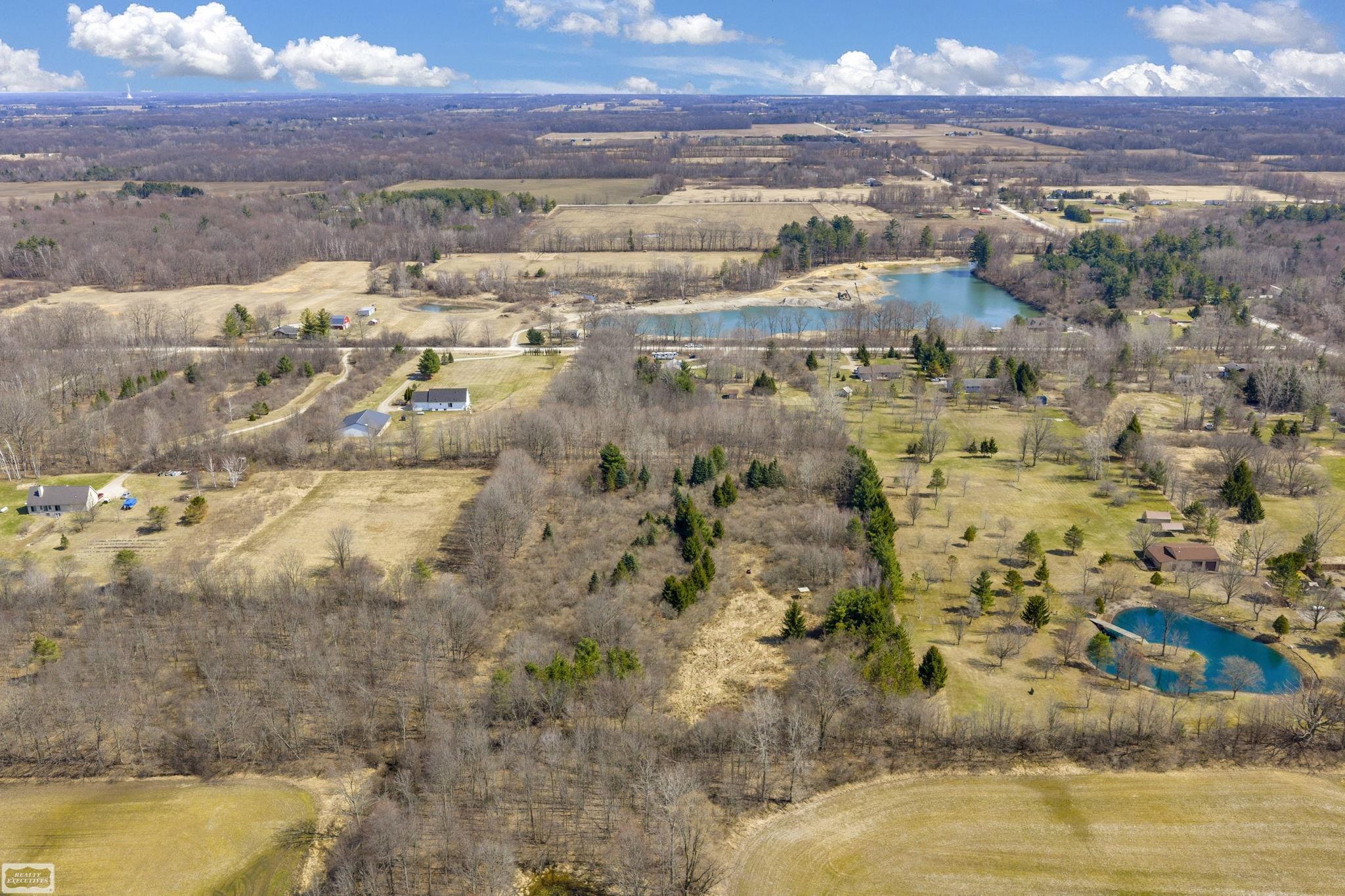 5139 Welch Road, Emmett, MI, 48022