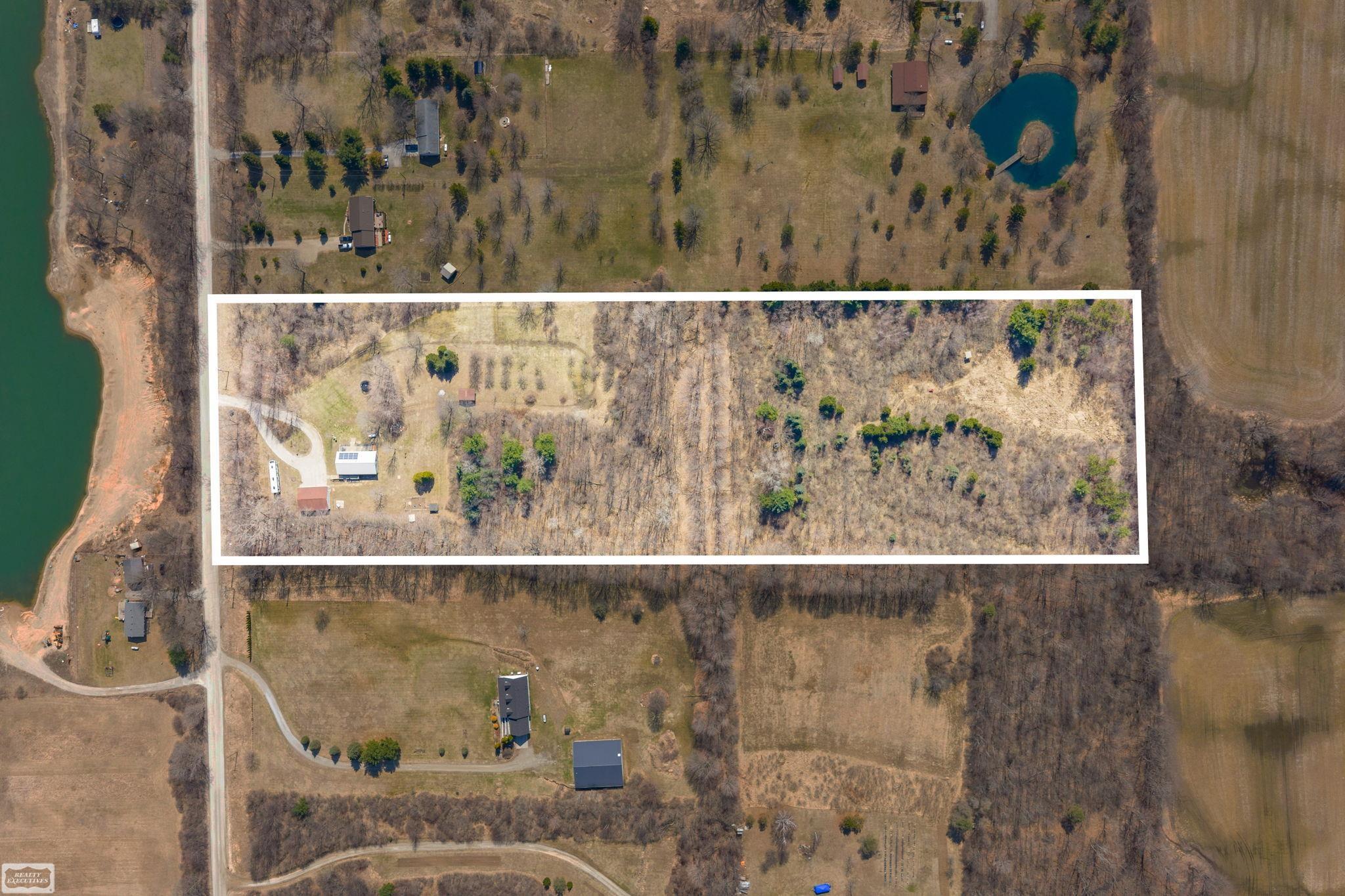 5139 Welch Road, Emmett, MI, 48022