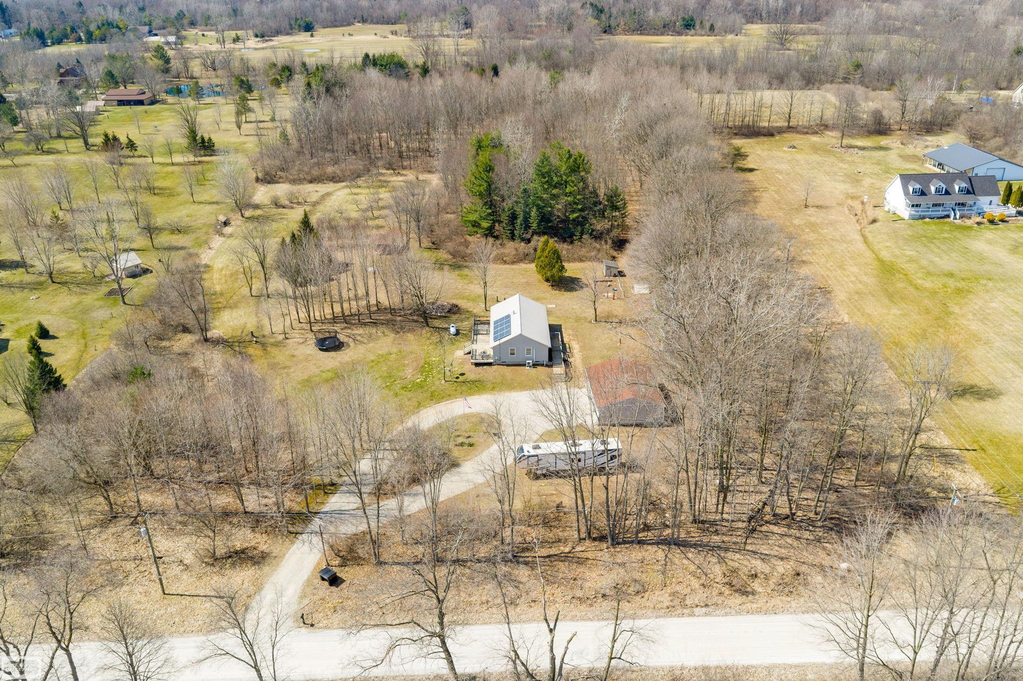 5139 Welch Road, Emmett, MI, 48022