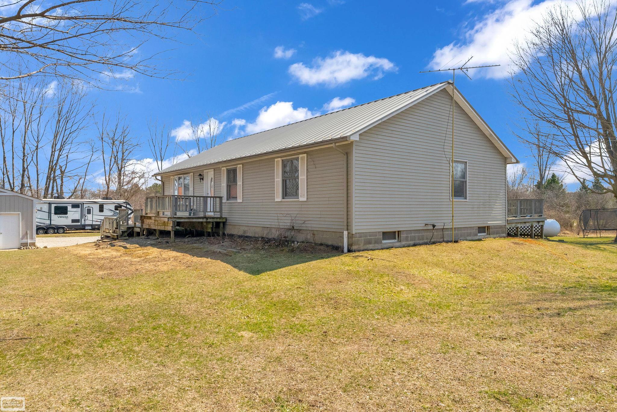 5139 Welch Road, Emmett, MI, 48022