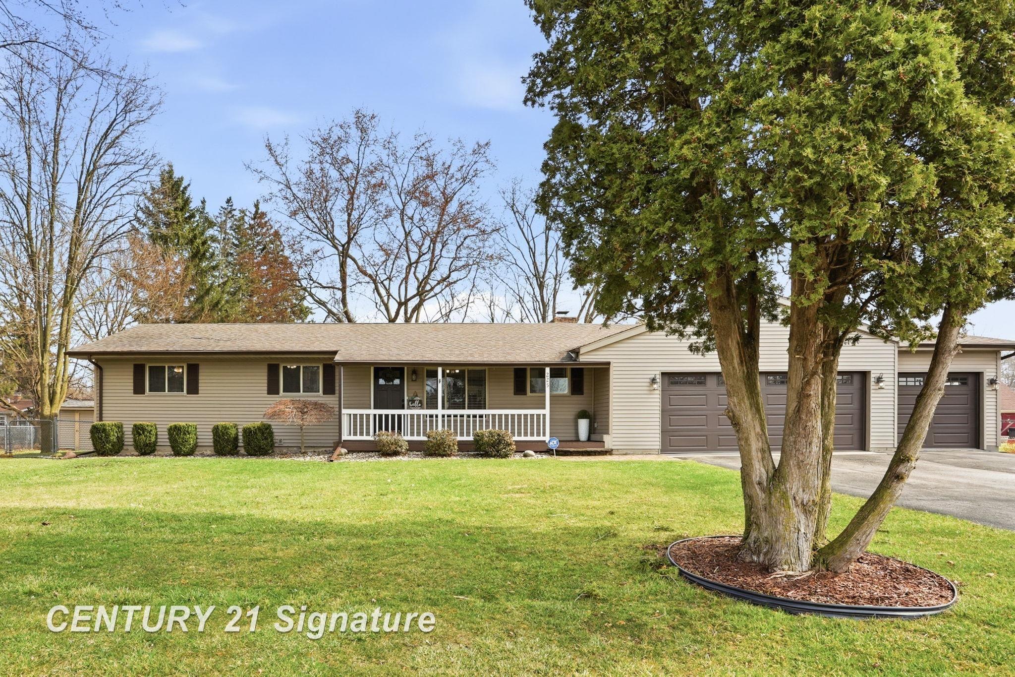 225 Strieter Drive, Saginaw, MI, 48609
