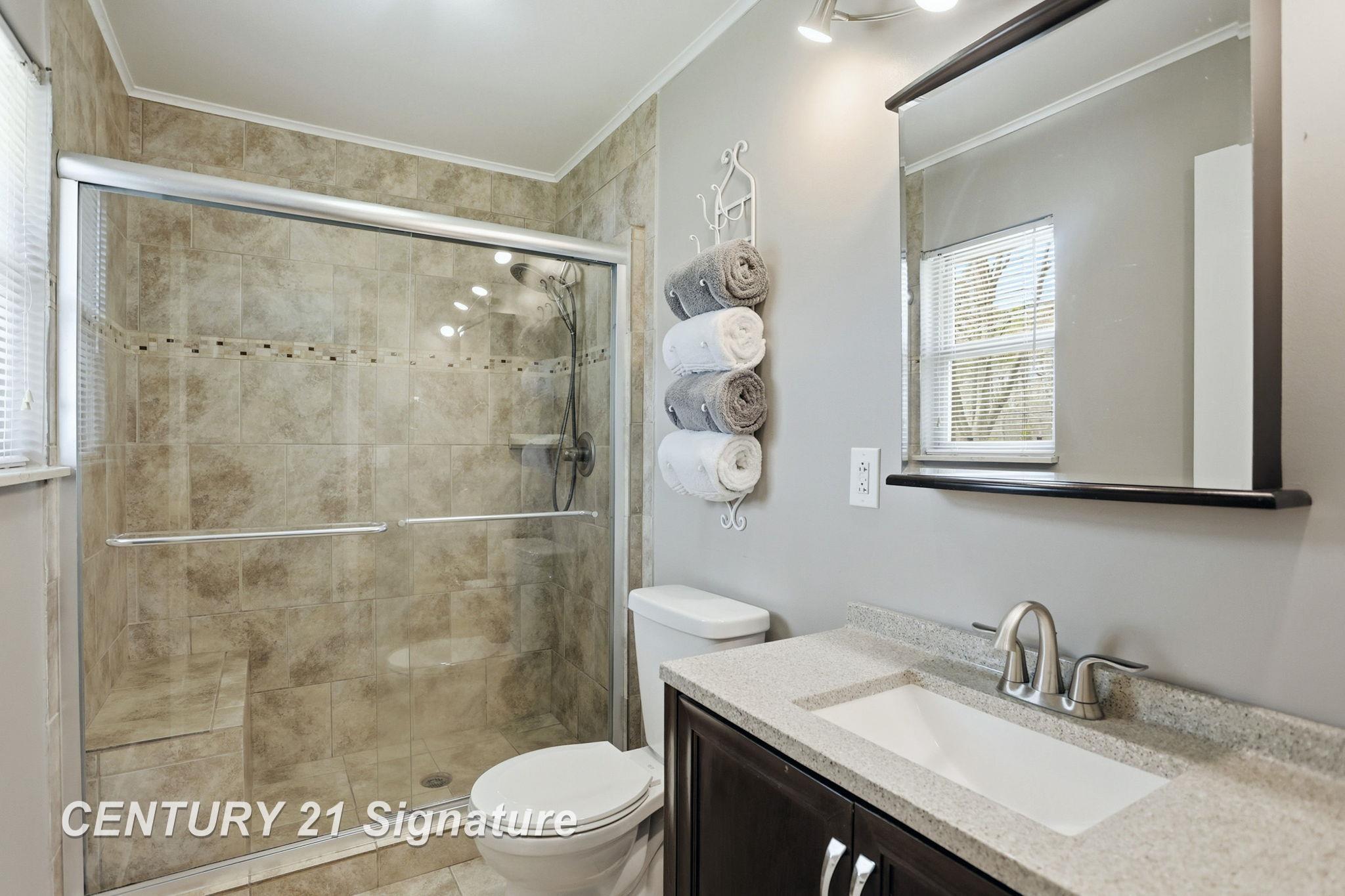 225 Strieter Drive, Saginaw, MI, 48609