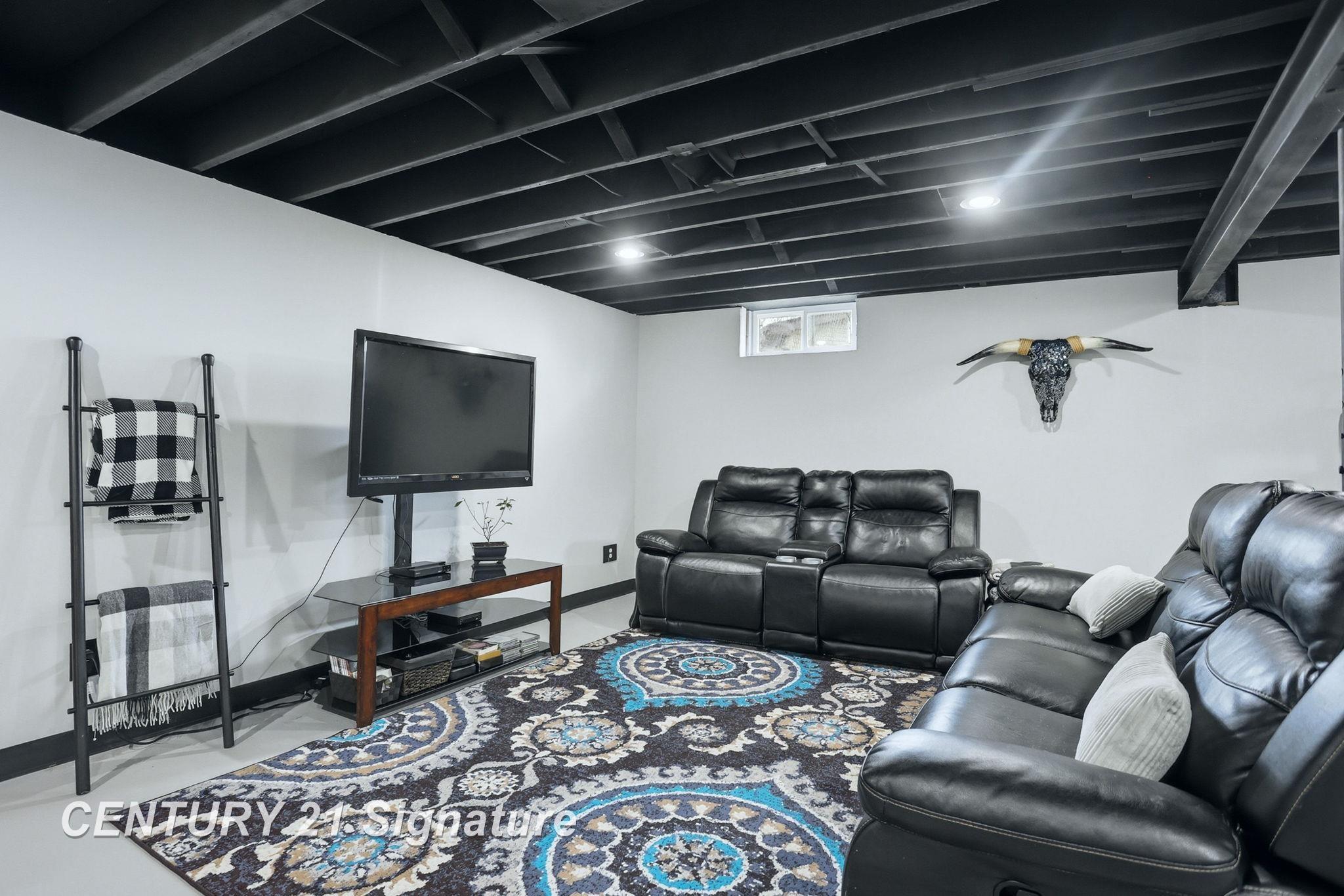 225 Strieter Drive, Saginaw, MI, 48609