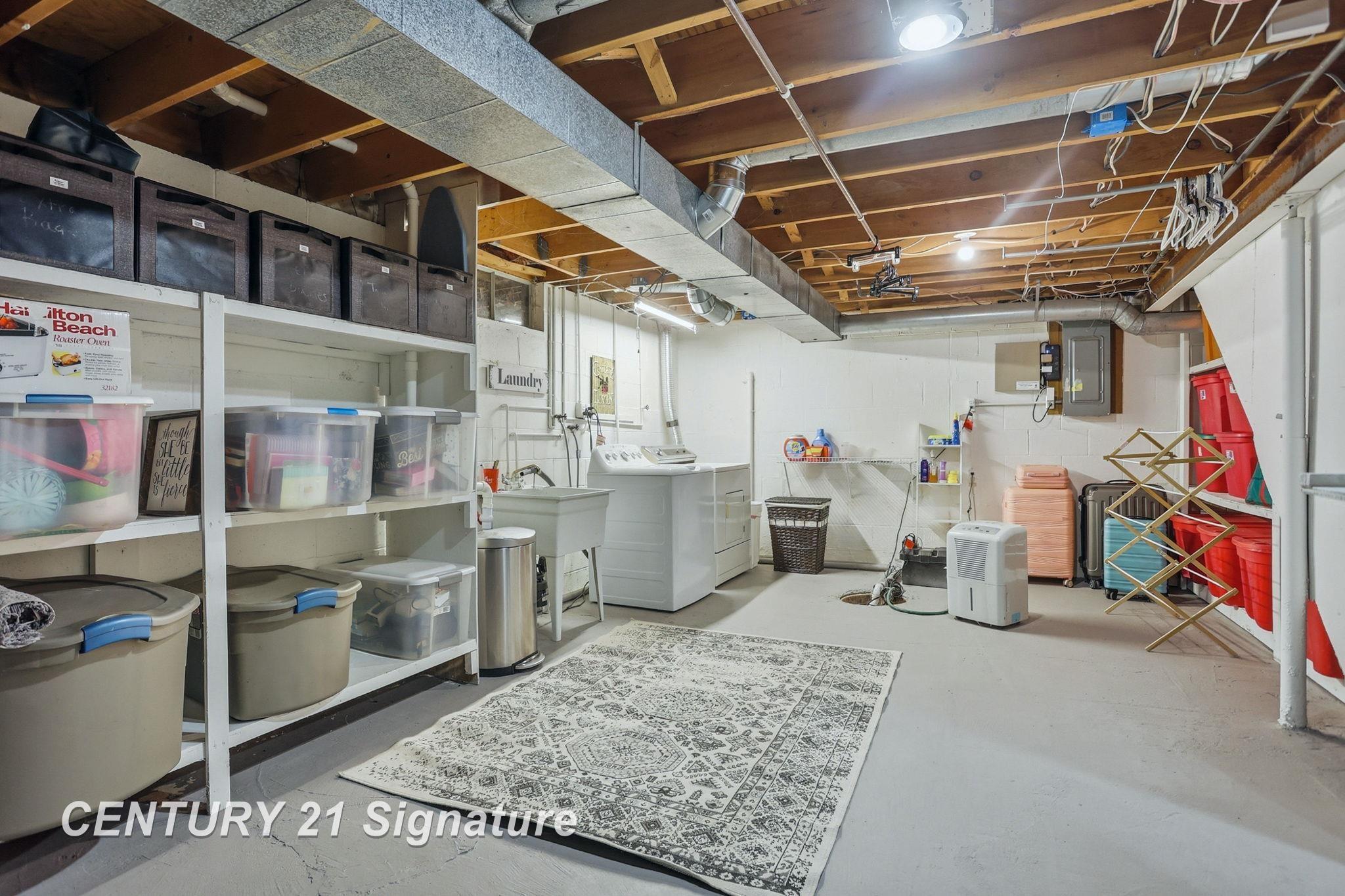 225 Strieter Drive, Saginaw, MI, 48609