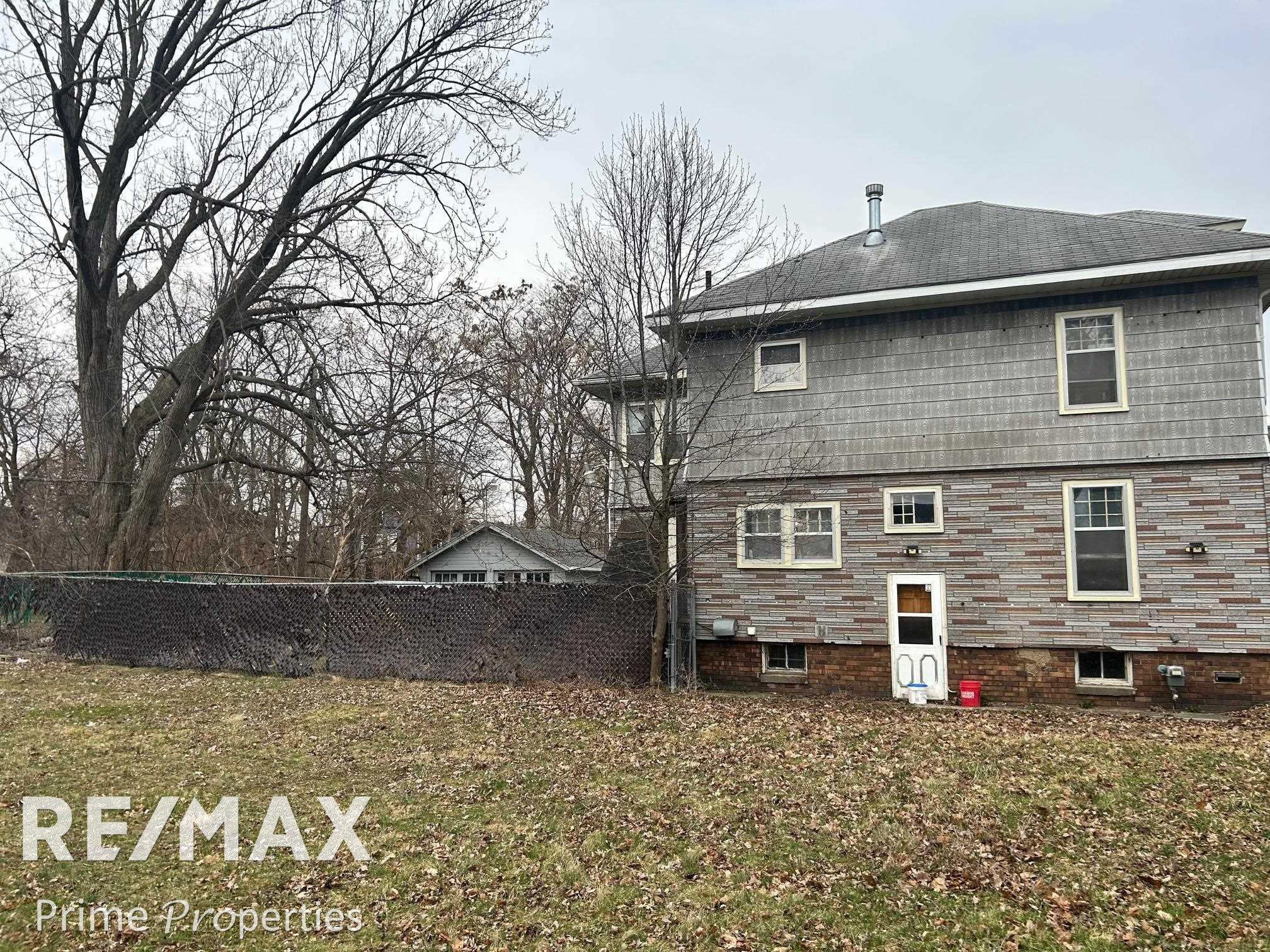 626 E 2nd Street, Flint, MI, 48503