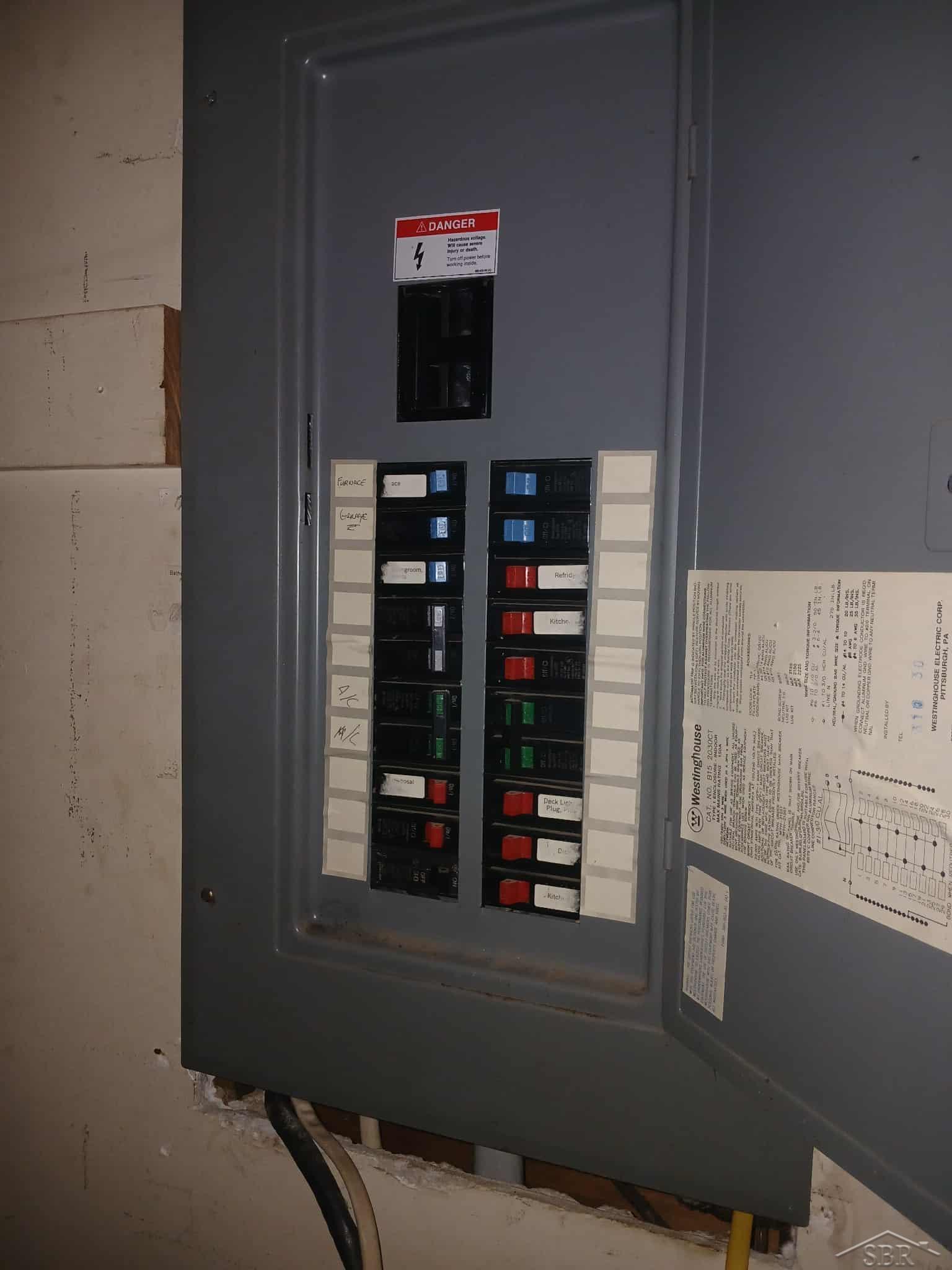 326 Burroughs Avenue, Flint, MI, 48507