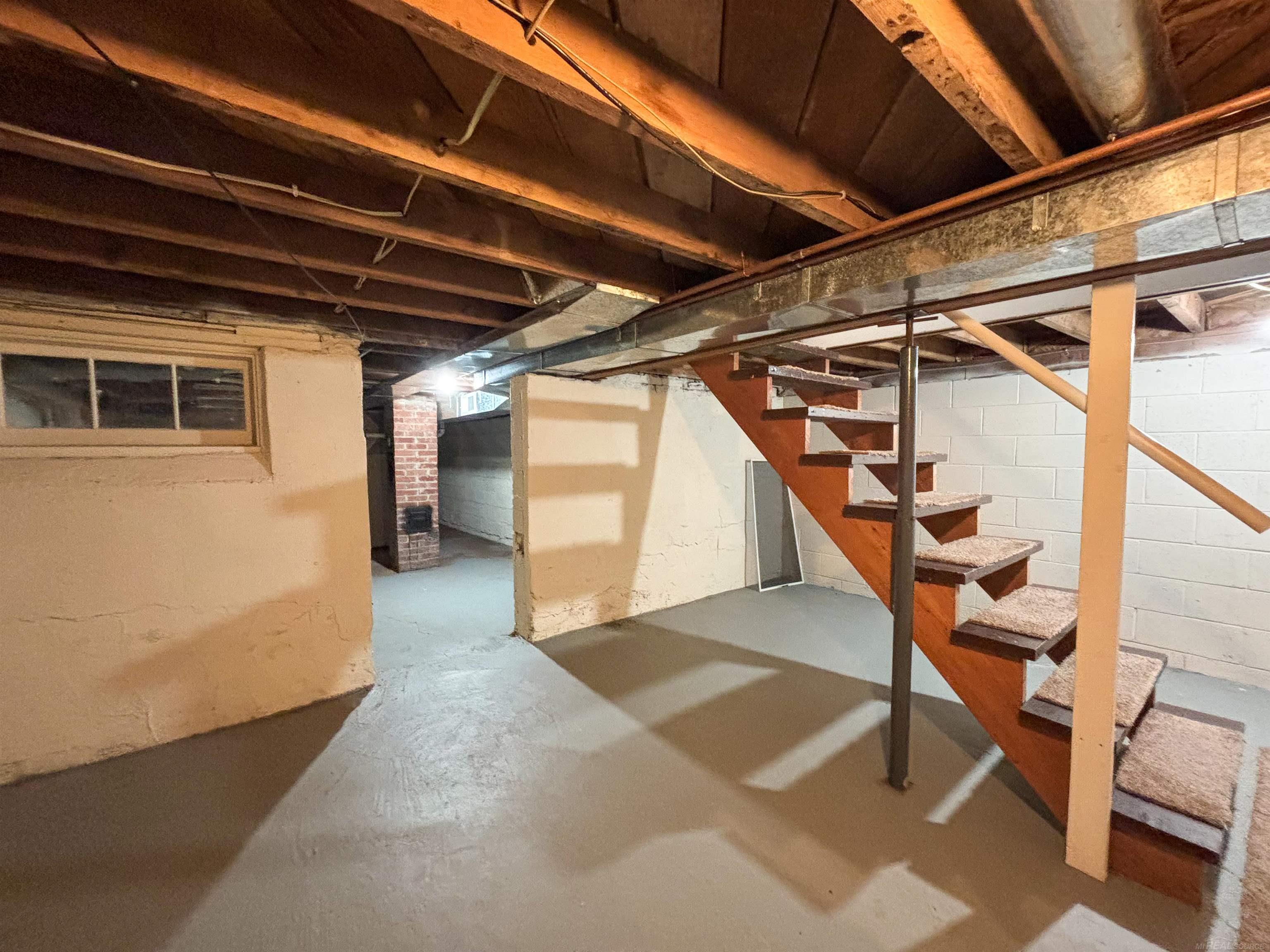 404 E Iron Street, Bessemer, MI, 49911-0000