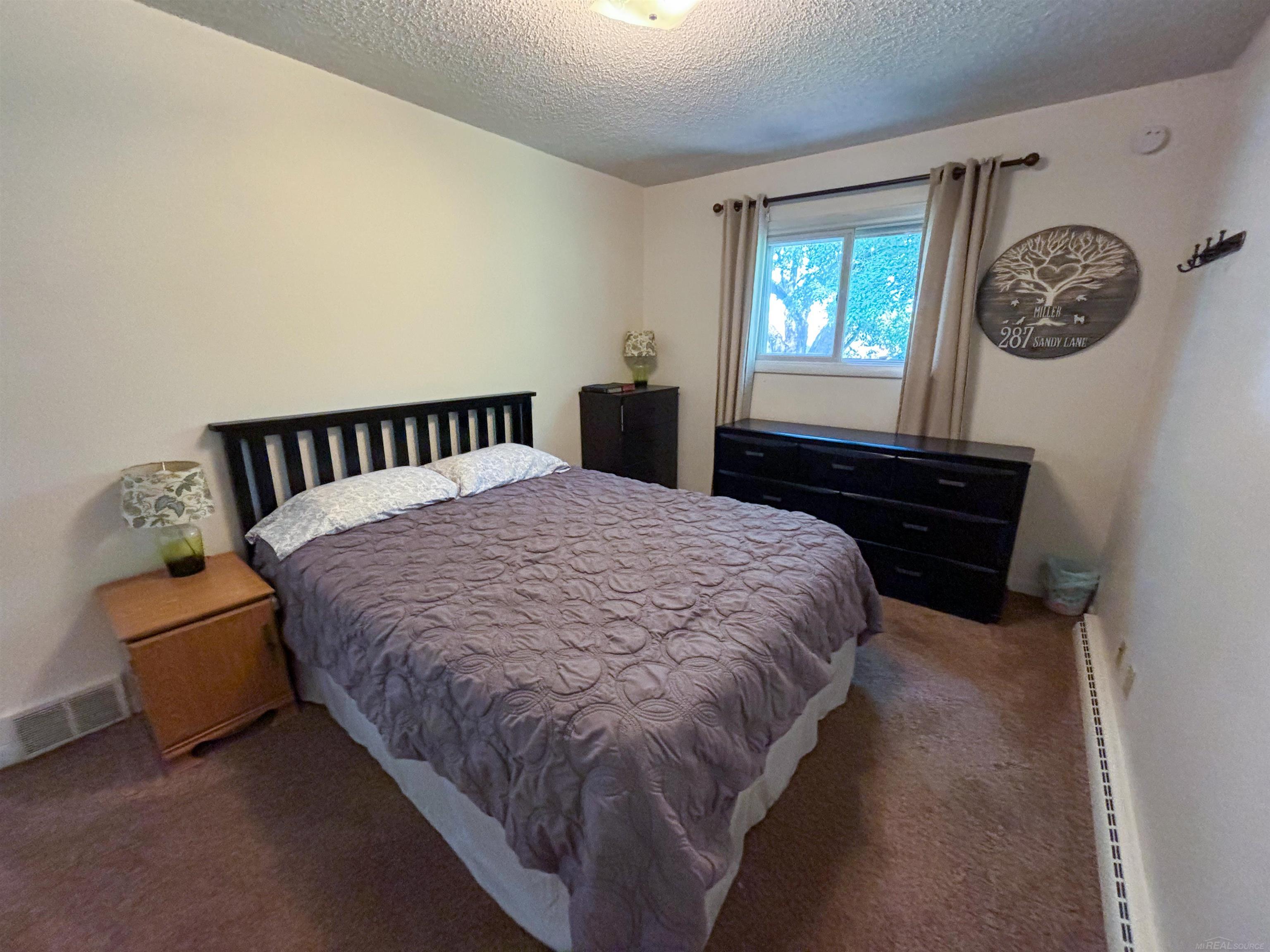 404 E Iron Street, Bessemer, MI, 49911-0000