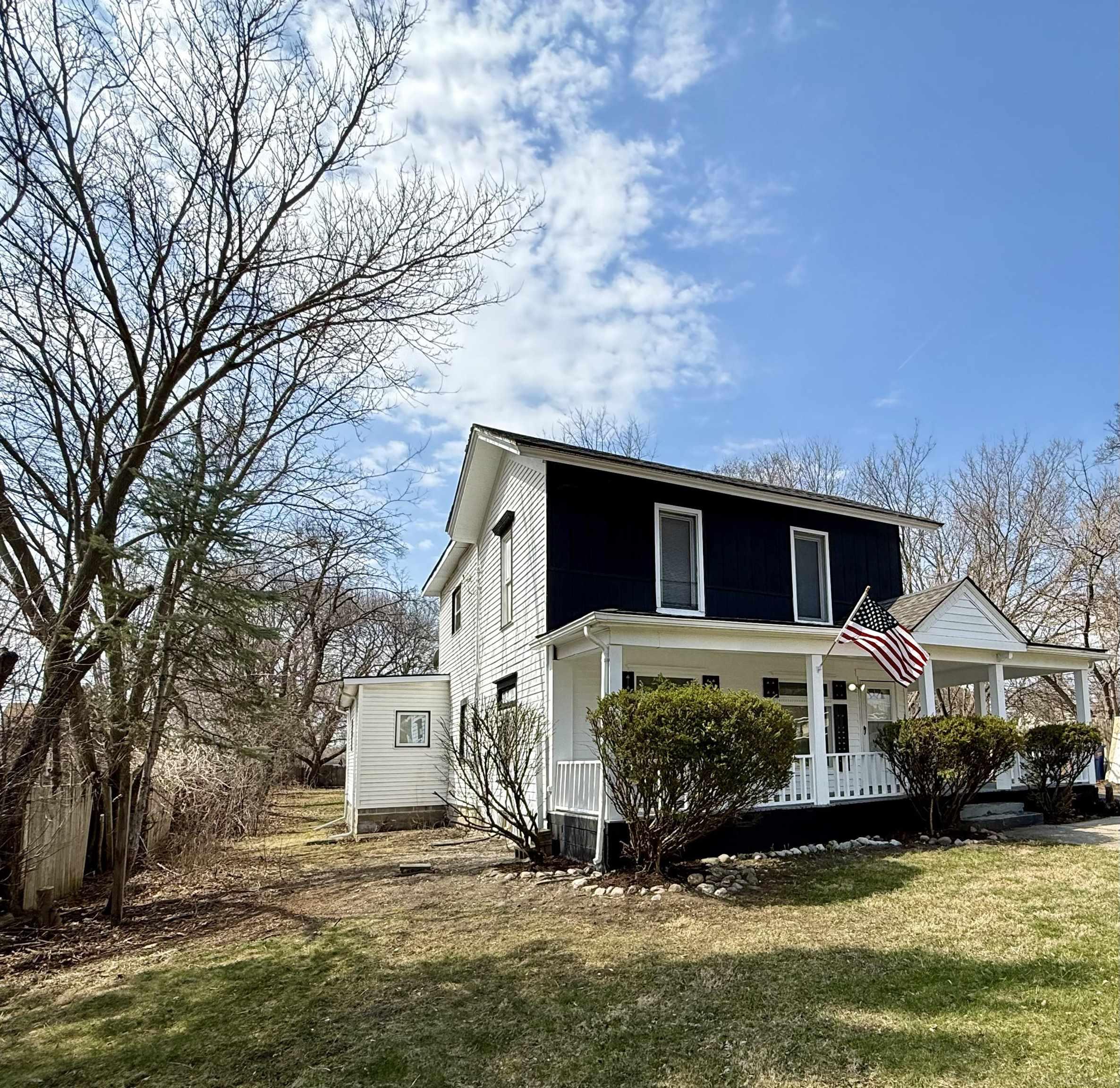 261 N Saginaw Street, Pontiac, MI, 48342