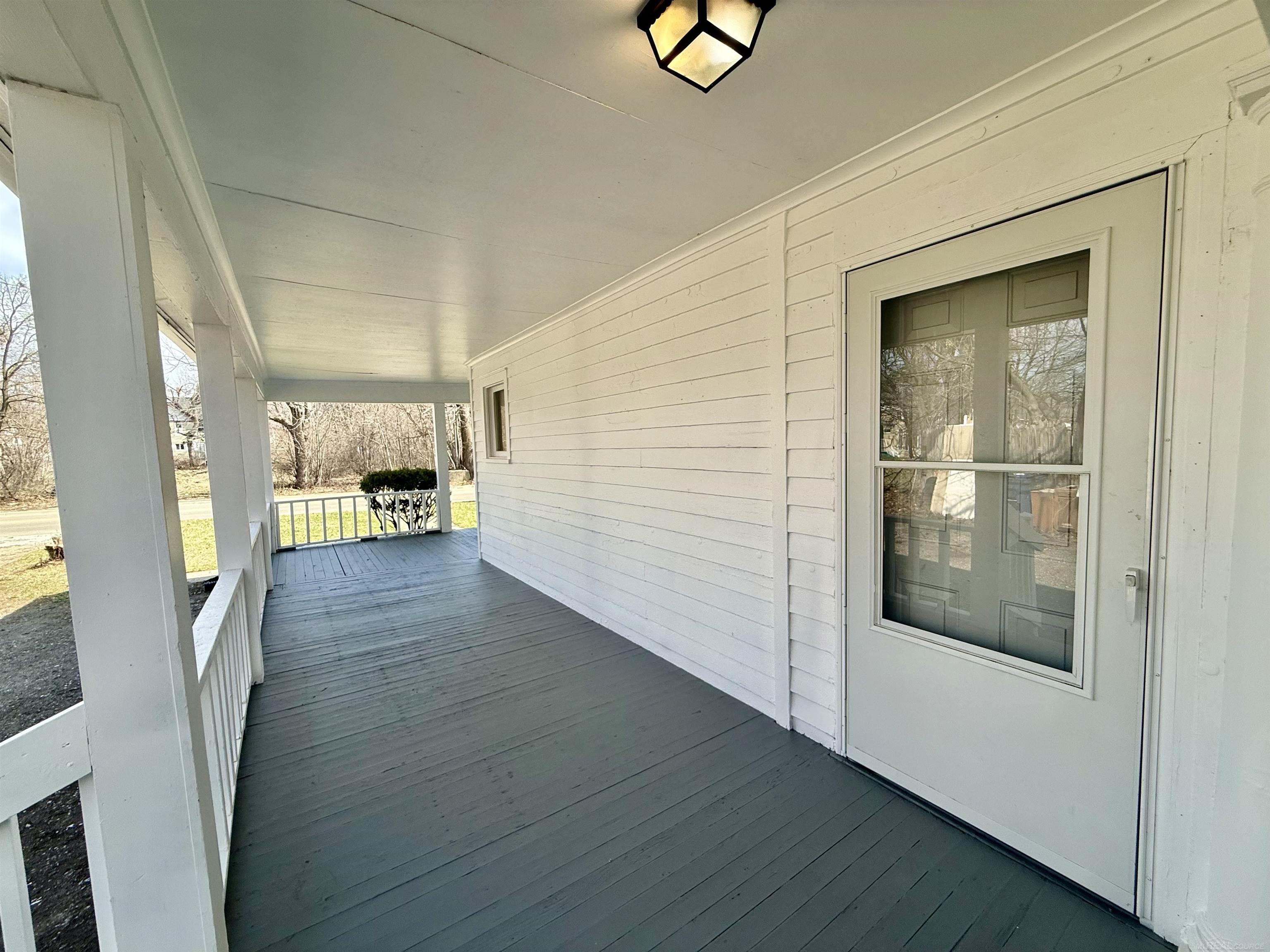 261 N Saginaw Street, Pontiac, MI, 48342