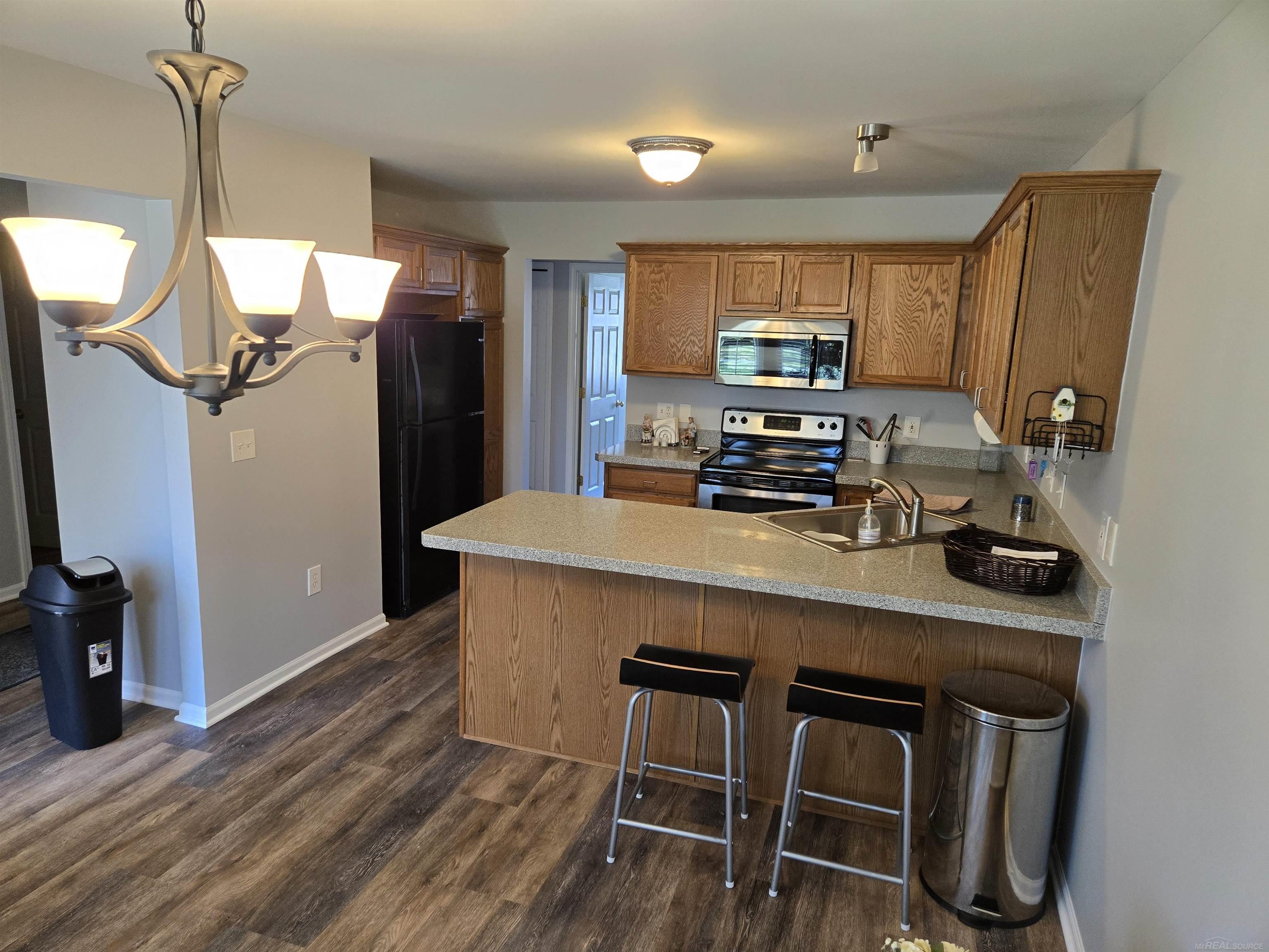 41088 Greenspire Street, Clinton Township, MI, 48038