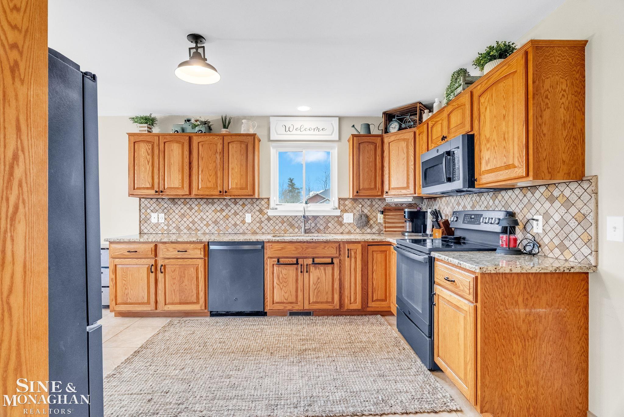 354 Pheasant Drive, Capac, MI, 48014