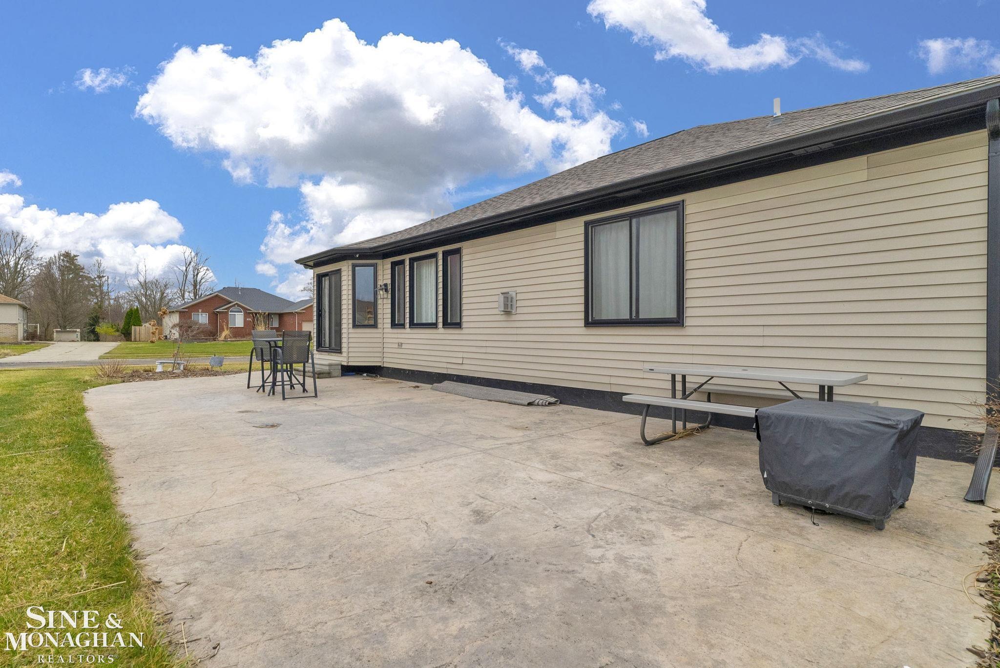 354 Pheasant Drive, Capac, MI, 48014