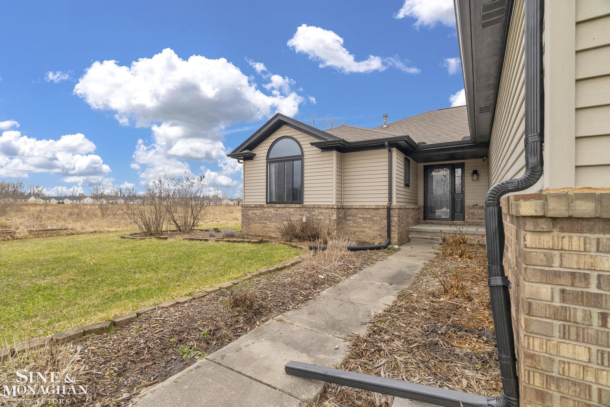 354 Pheasant Drive, Capac, MI, 48014