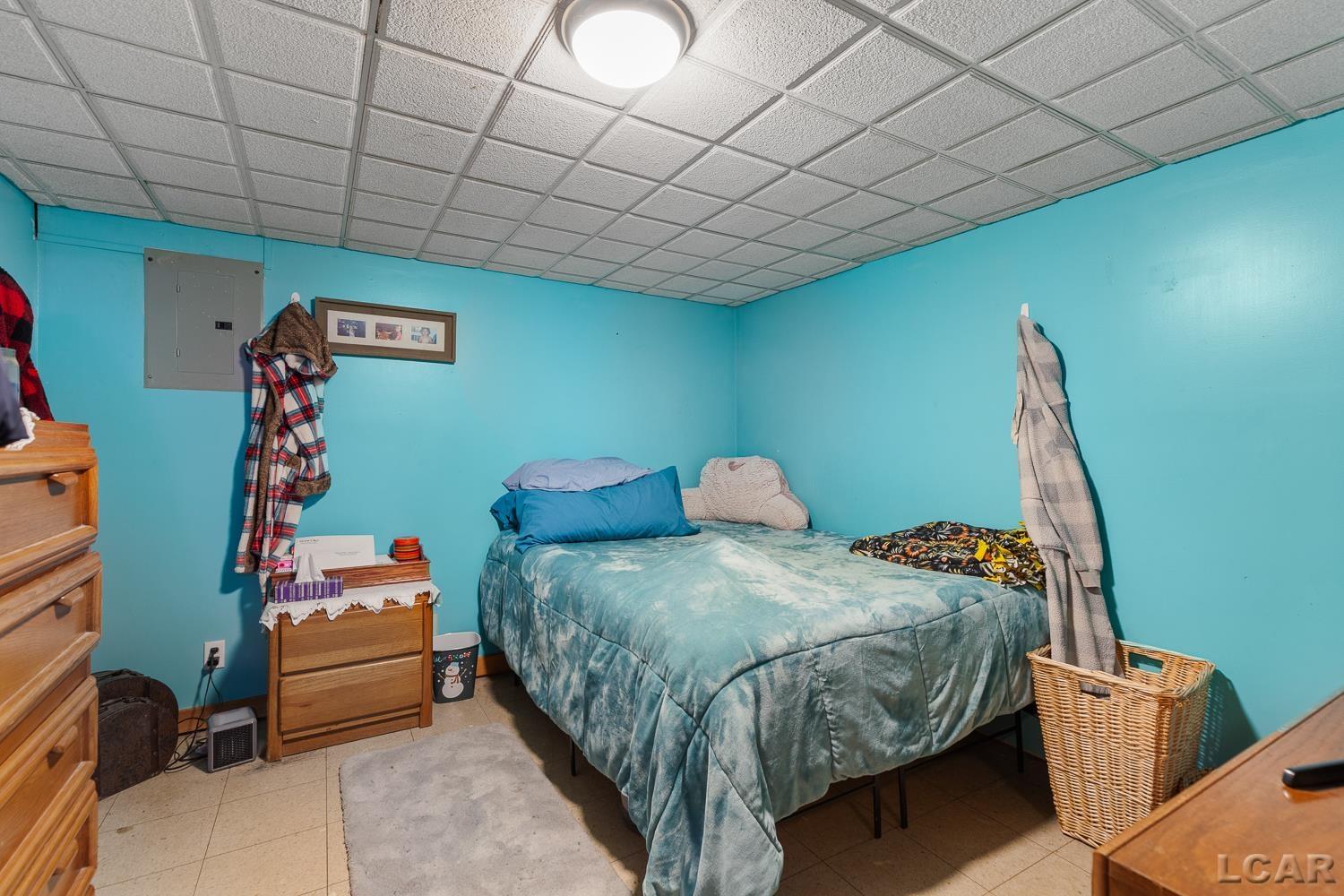 2650 Sutton Road, Adrian, MI, 49221