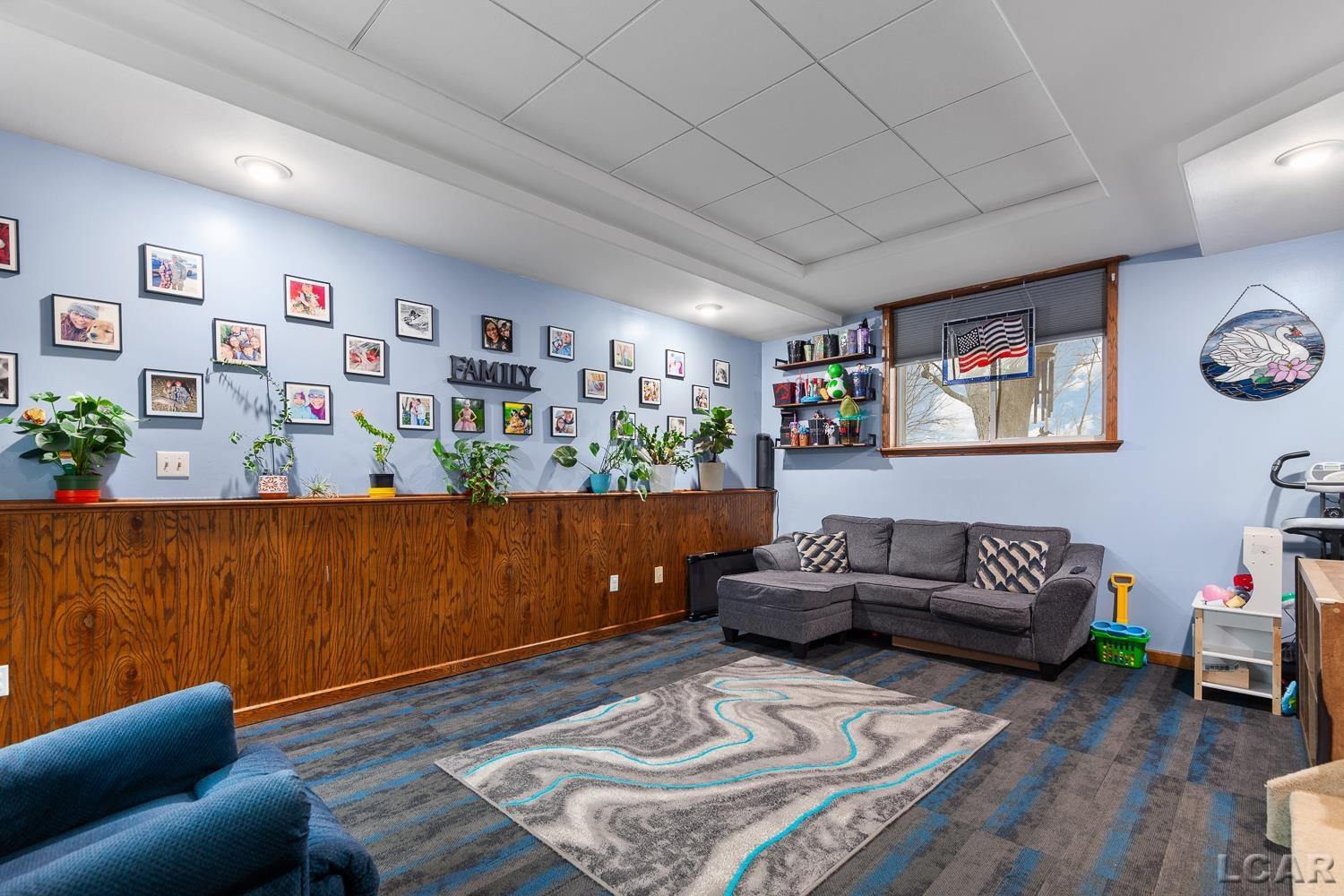2650 Sutton Road, Adrian, MI, 49221