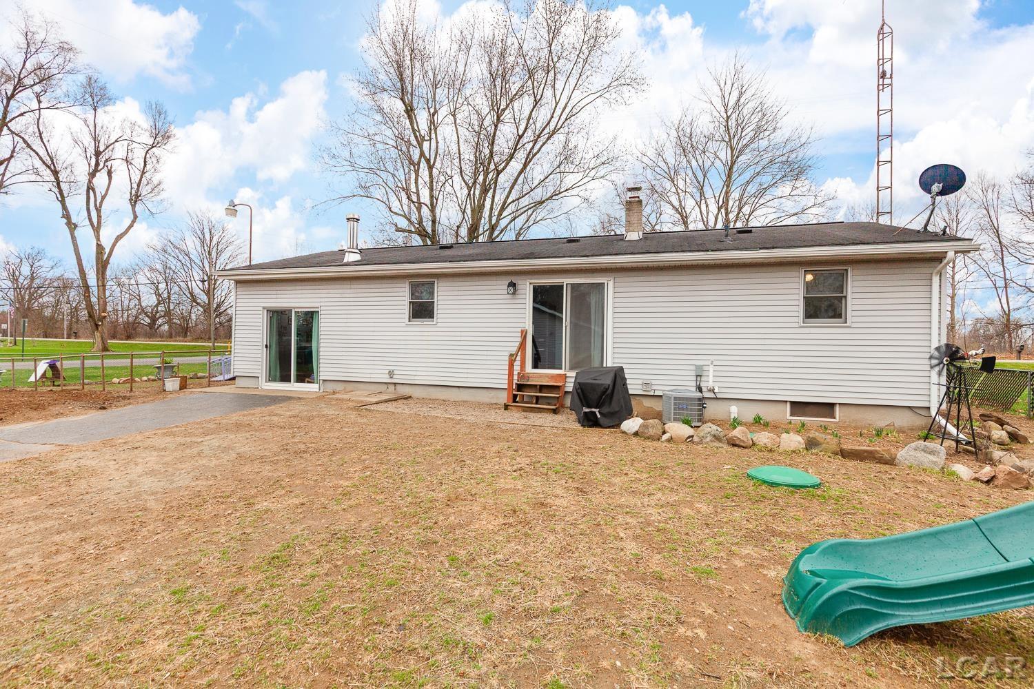 2650 Sutton Road, Adrian, MI, 49221