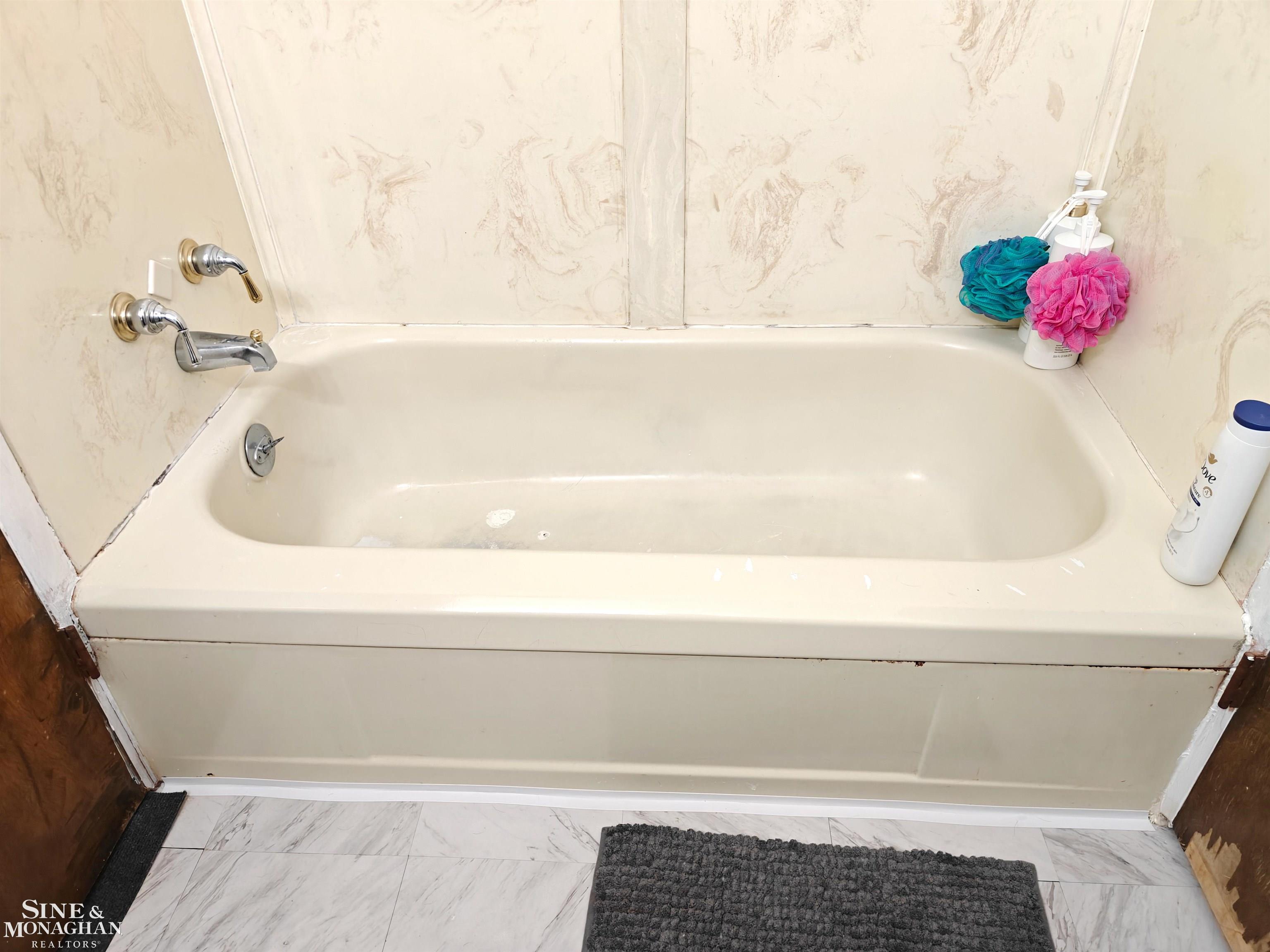 28300 Roy Boulevard, Saint Clair Shores, MI, 48081