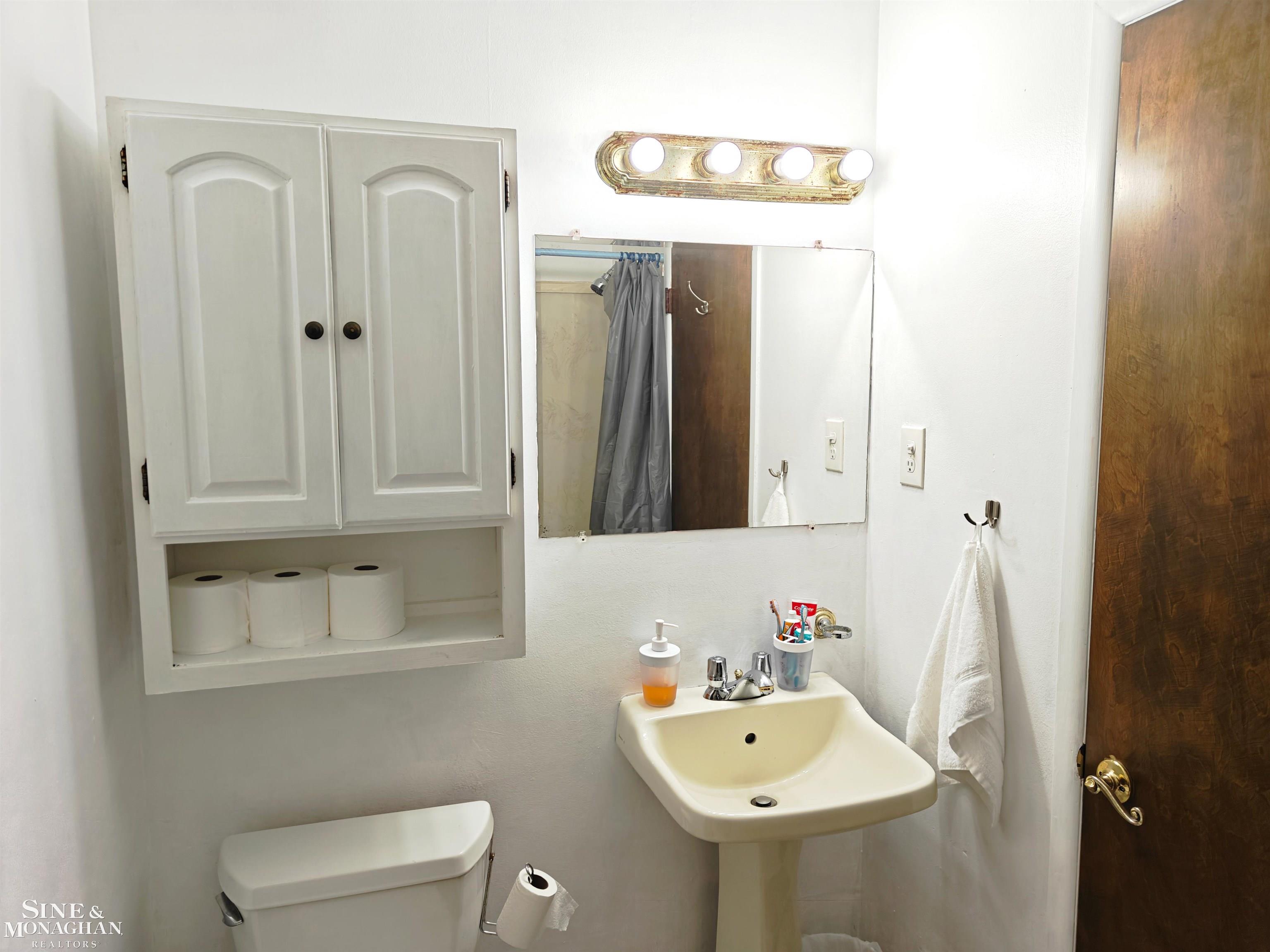 28300 Roy Boulevard, Saint Clair Shores, MI, 48081