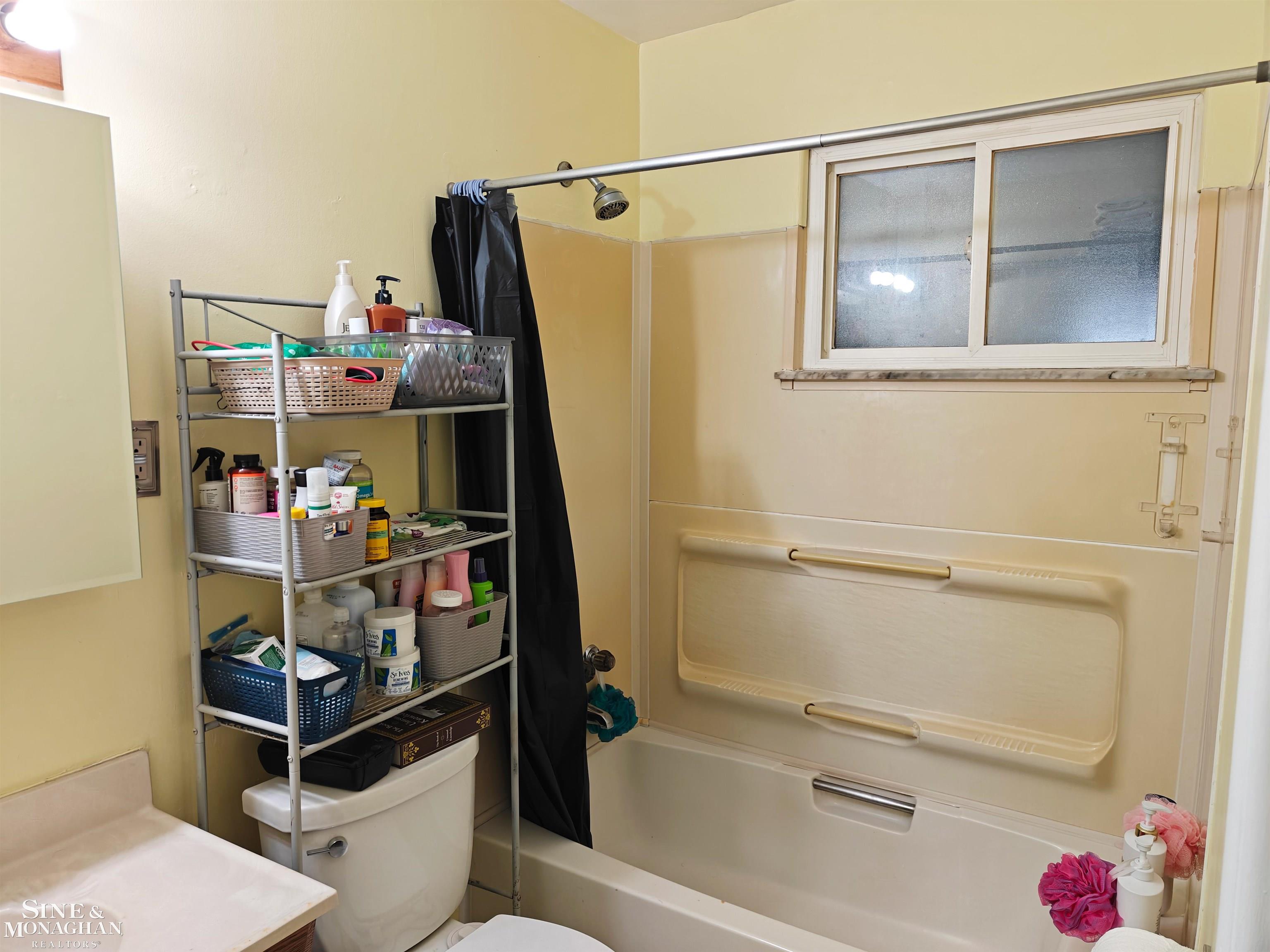 28300 Roy Boulevard, Saint Clair Shores, MI, 48081