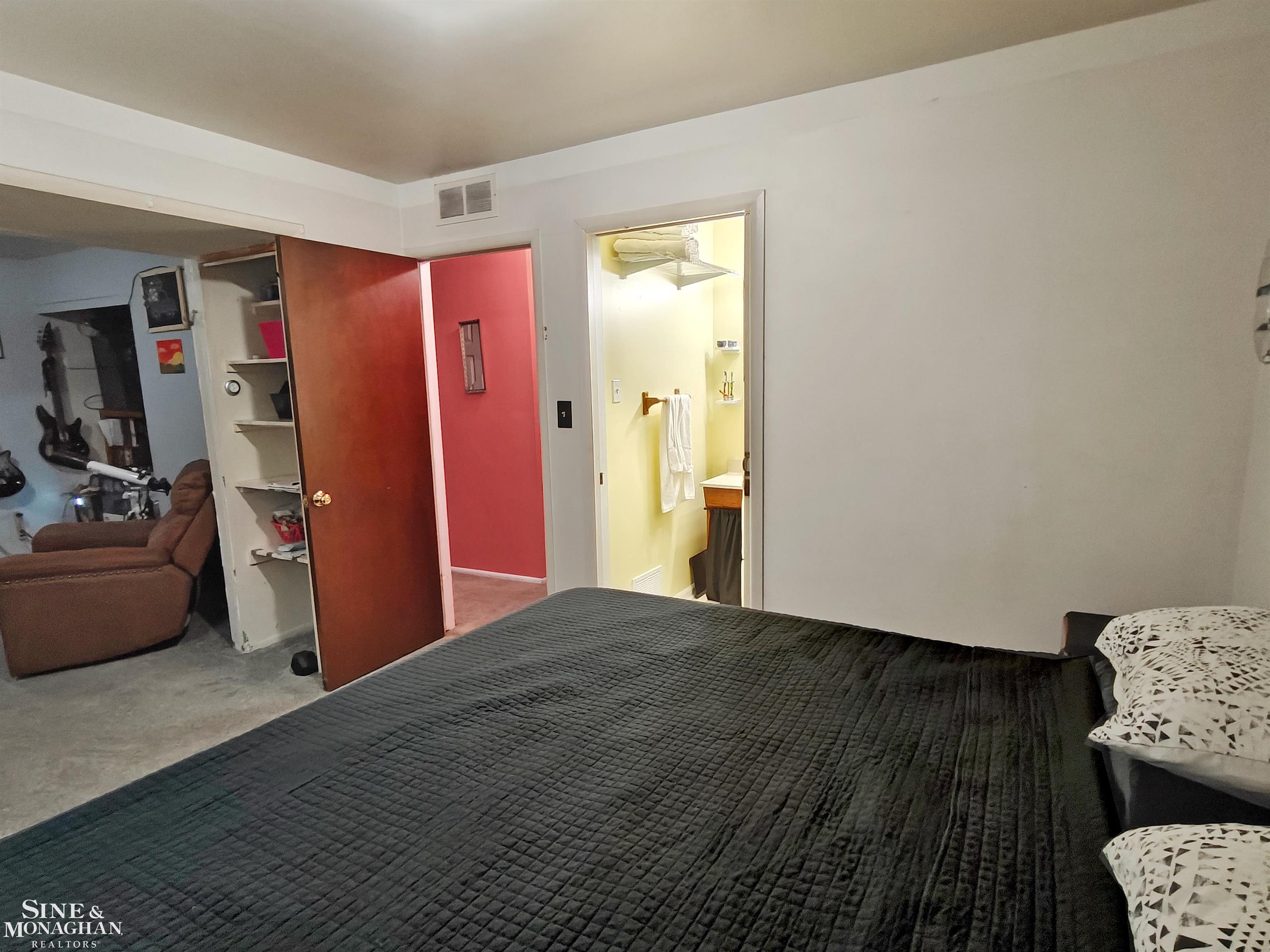 28300 Roy Boulevard, Saint Clair Shores, MI, 48081