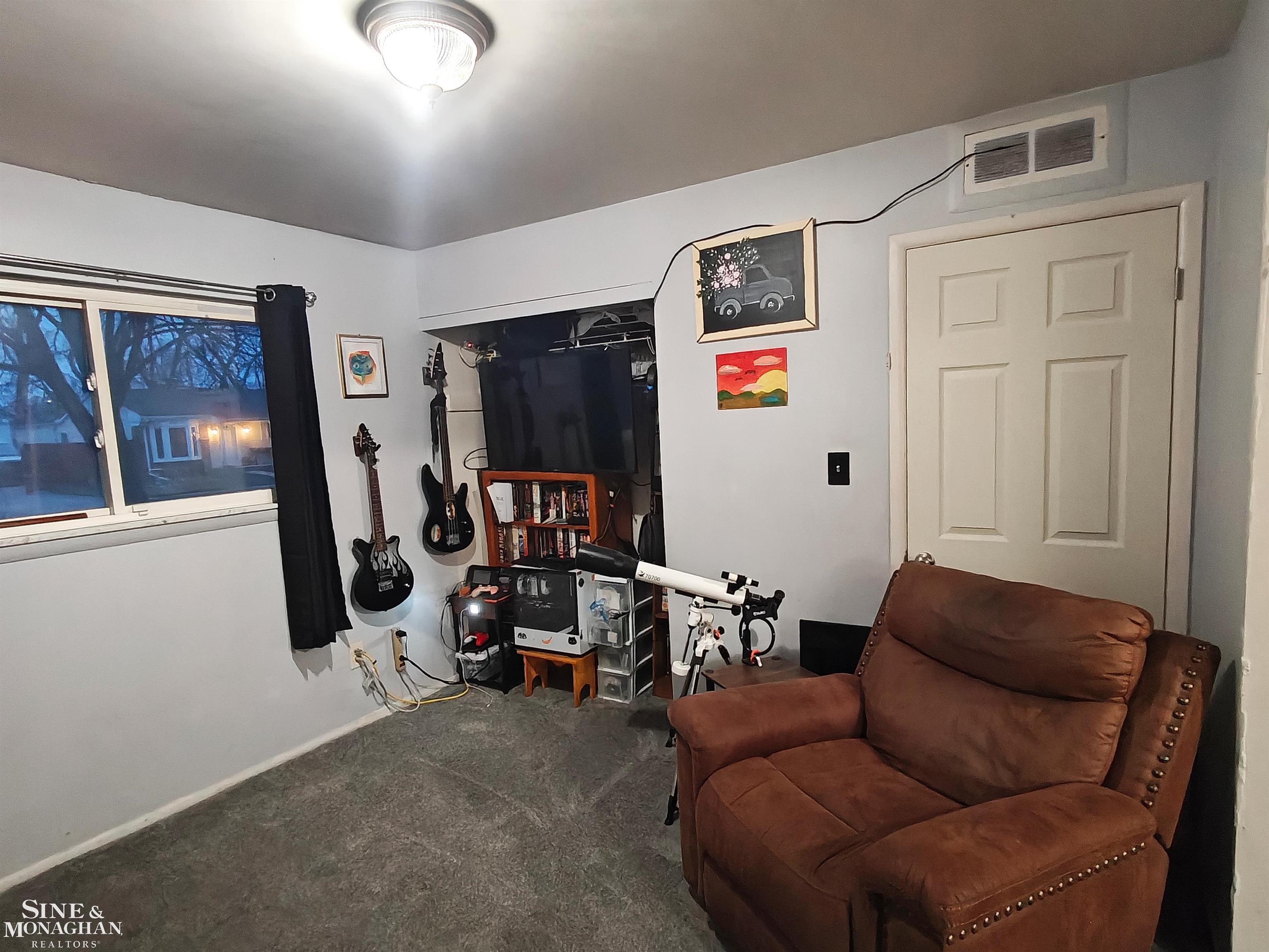 28300 Roy Boulevard, Saint Clair Shores, MI, 48081