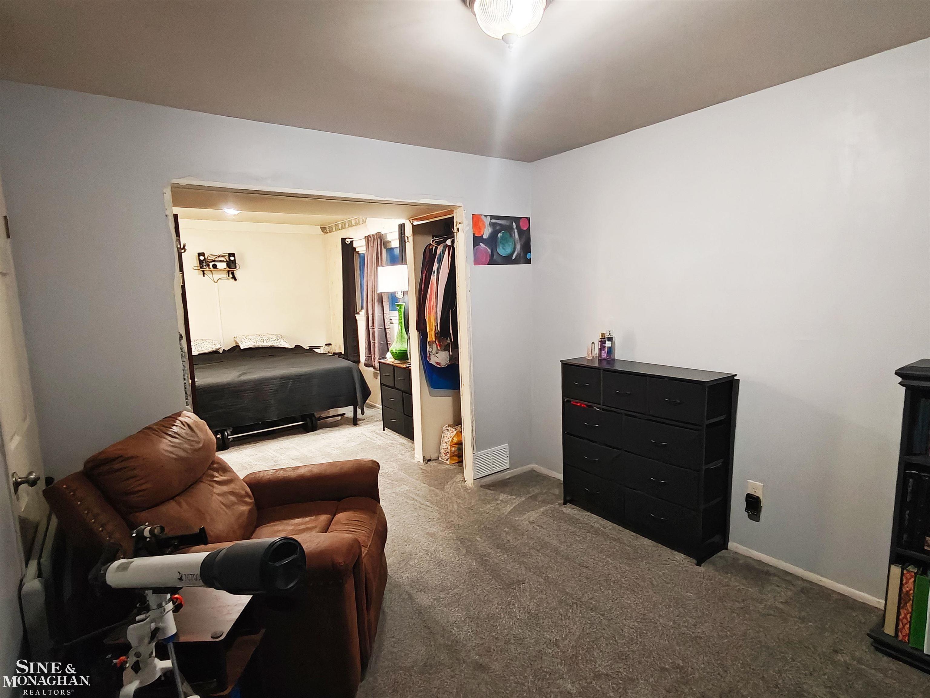 28300 Roy Boulevard, Saint Clair Shores, MI, 48081