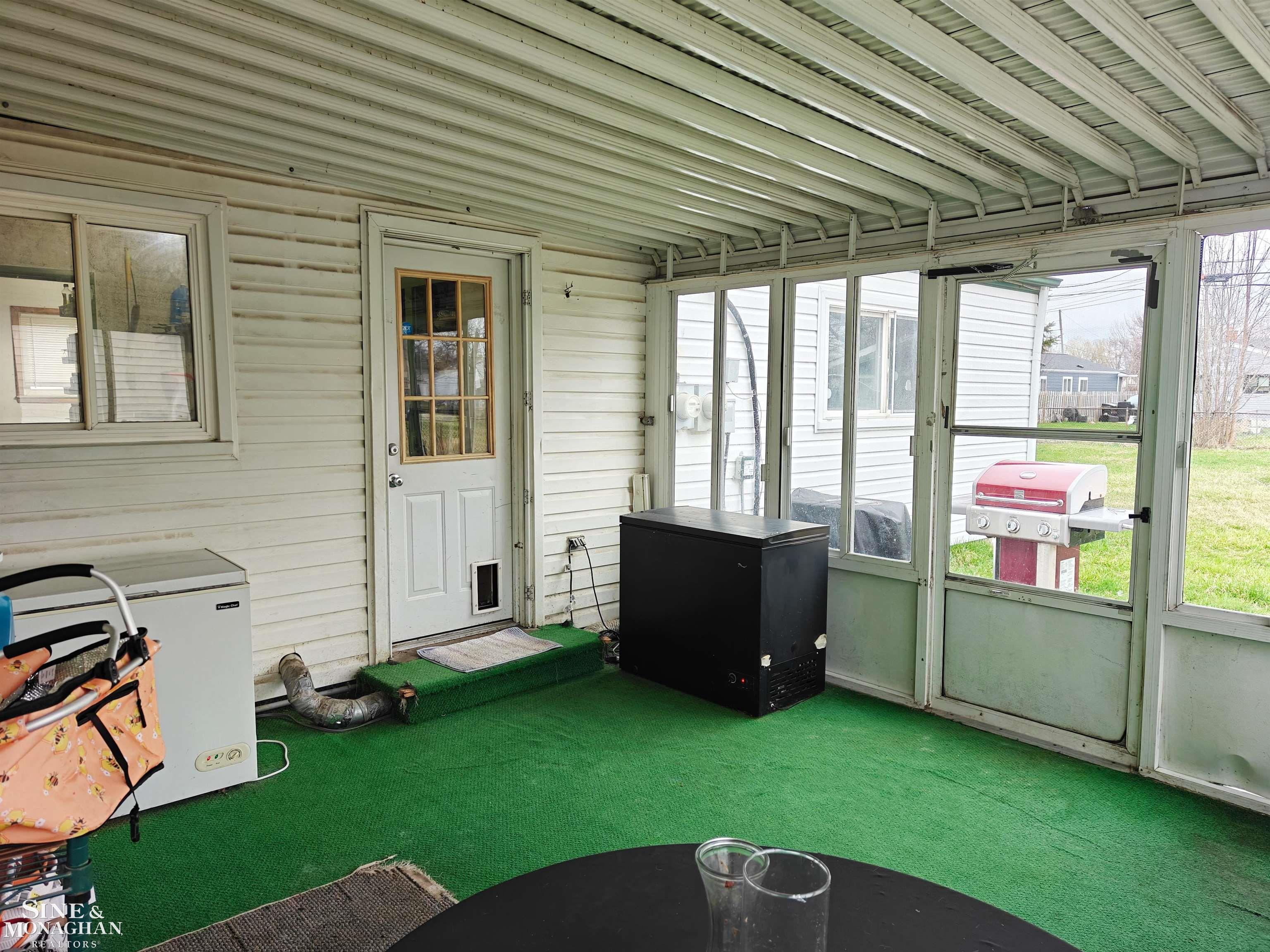 28300 Roy Boulevard, Saint Clair Shores, MI, 48081