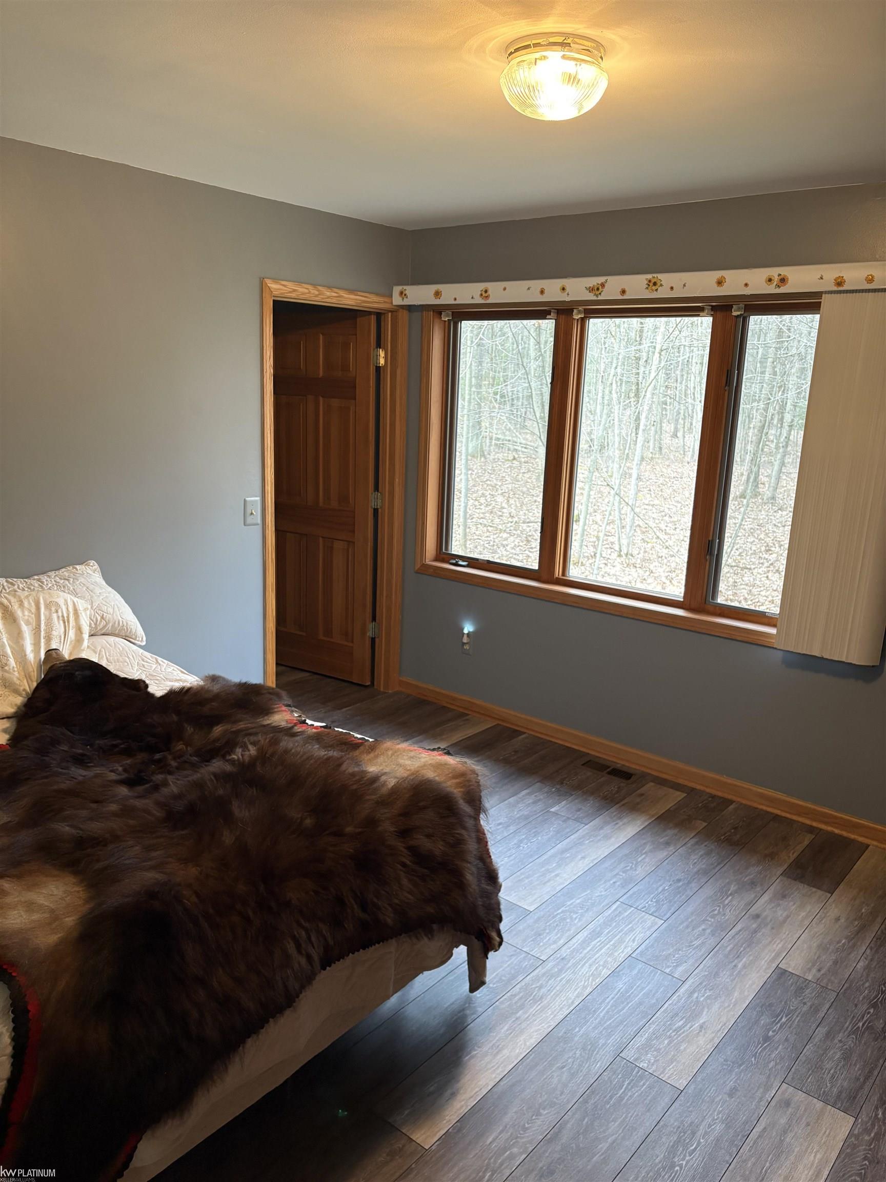 5575 River Ridge Trail, Clyde, MI, 48049