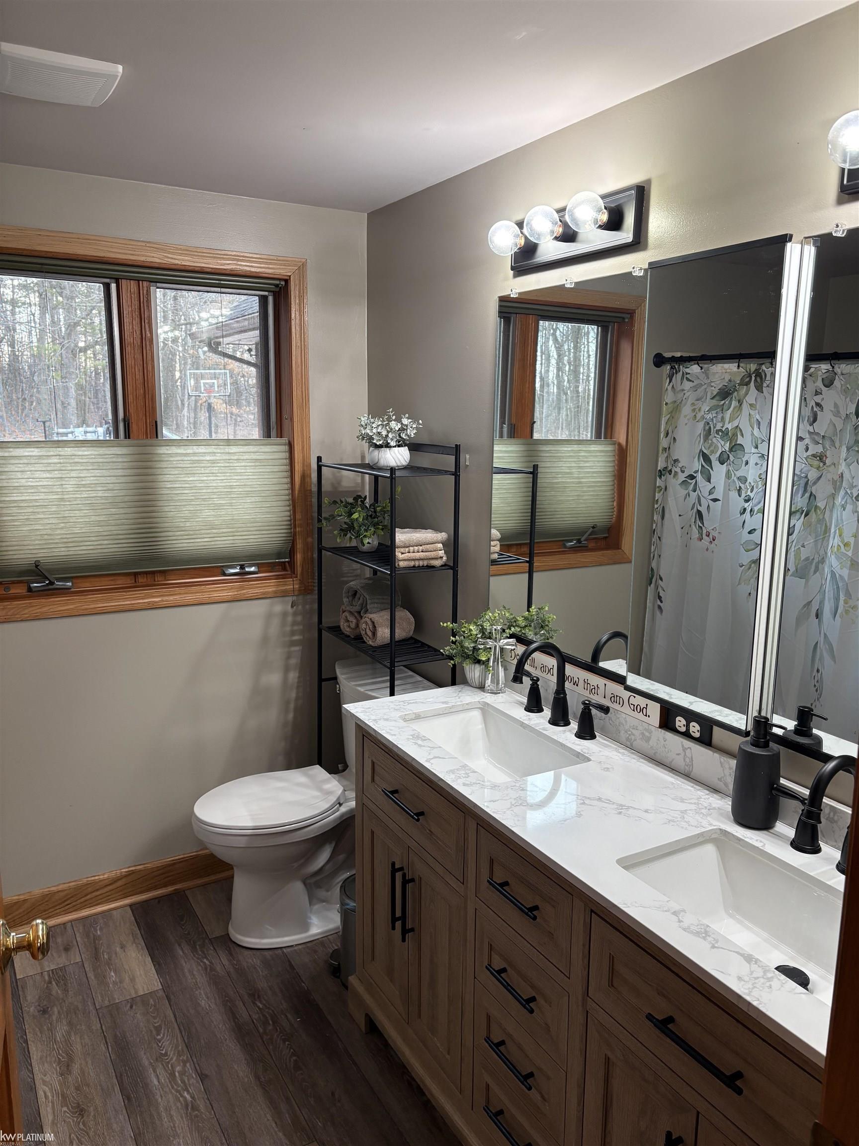 5575 River Ridge Trail, Clyde, MI, 48049