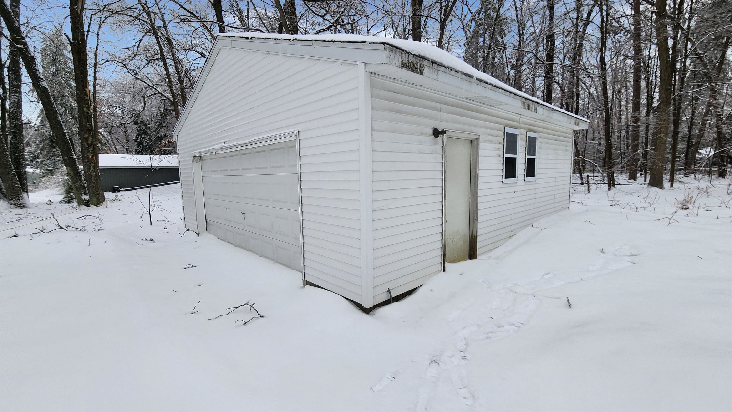 137 Forest Park Court, Prudenville, MI, 48651