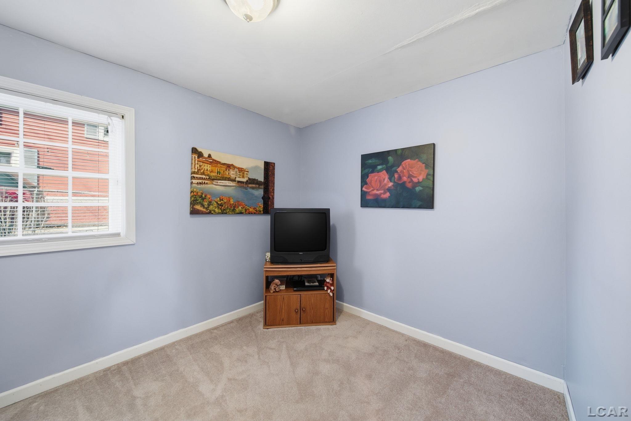 151 N Lakeview Boulevard, Manitou Beach, MI, 49253