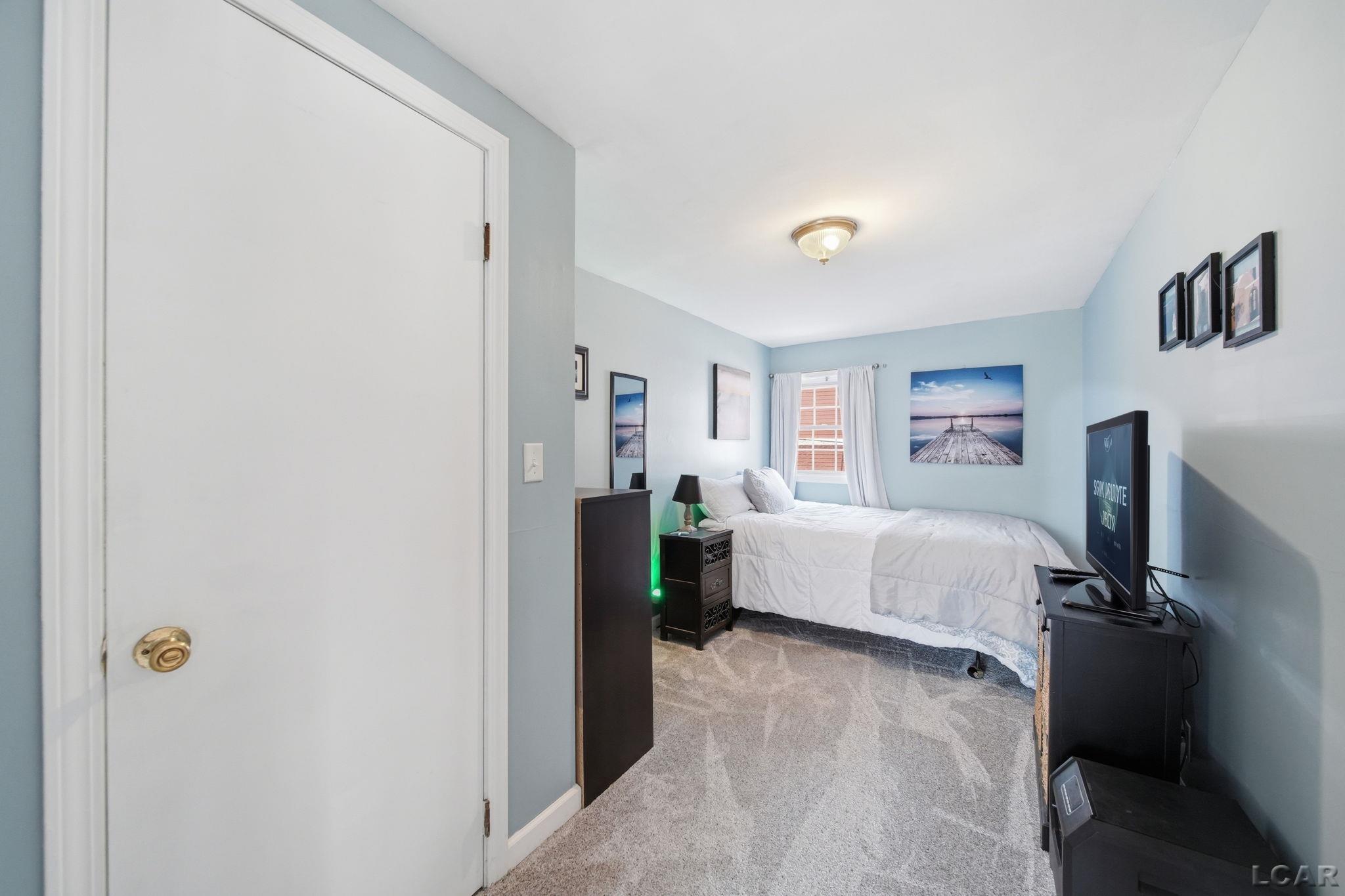 151 N Lakeview Boulevard, Manitou Beach, MI, 49253