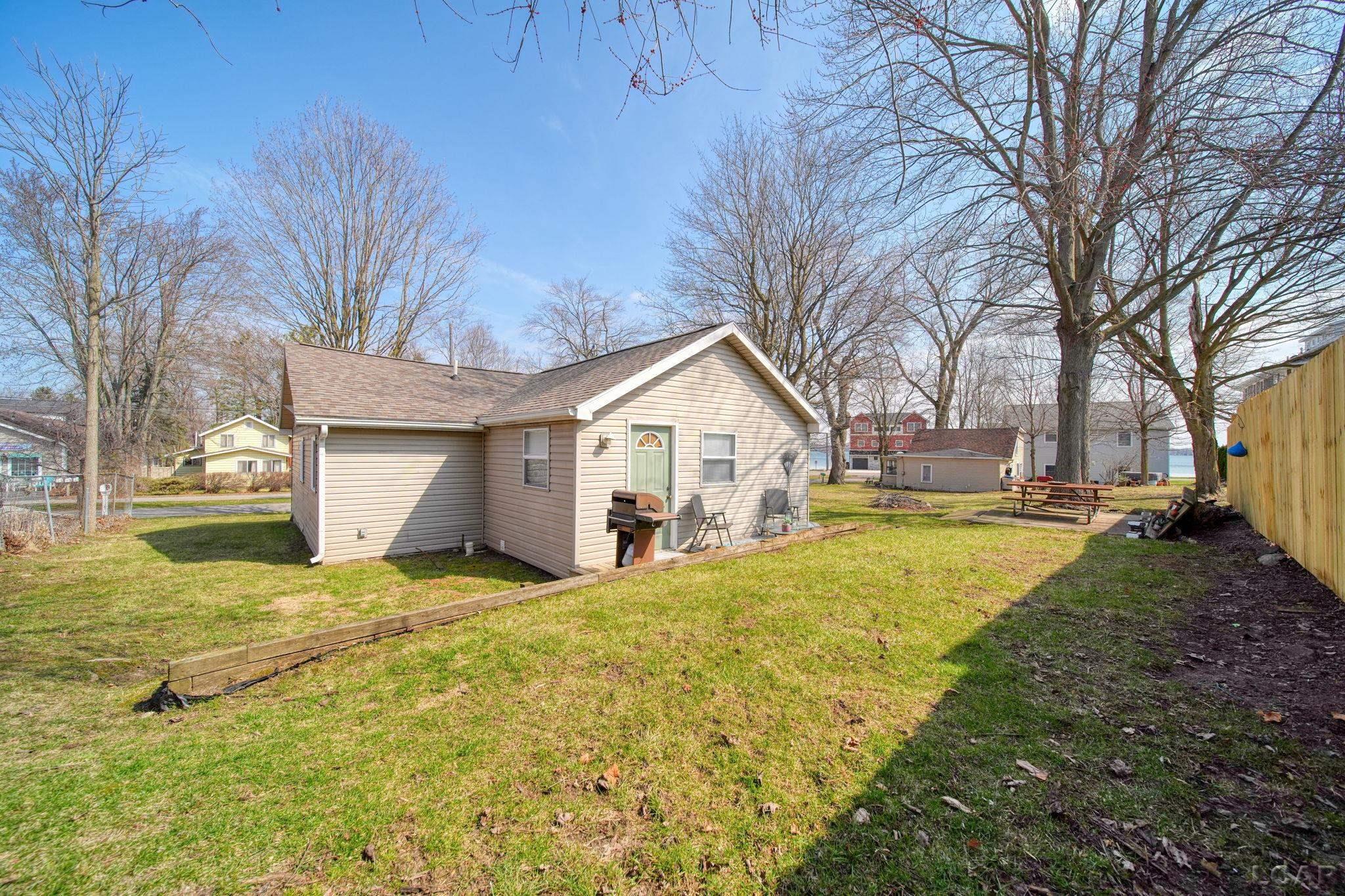 151 N Lakeview Boulevard, Manitou Beach, MI, 49253