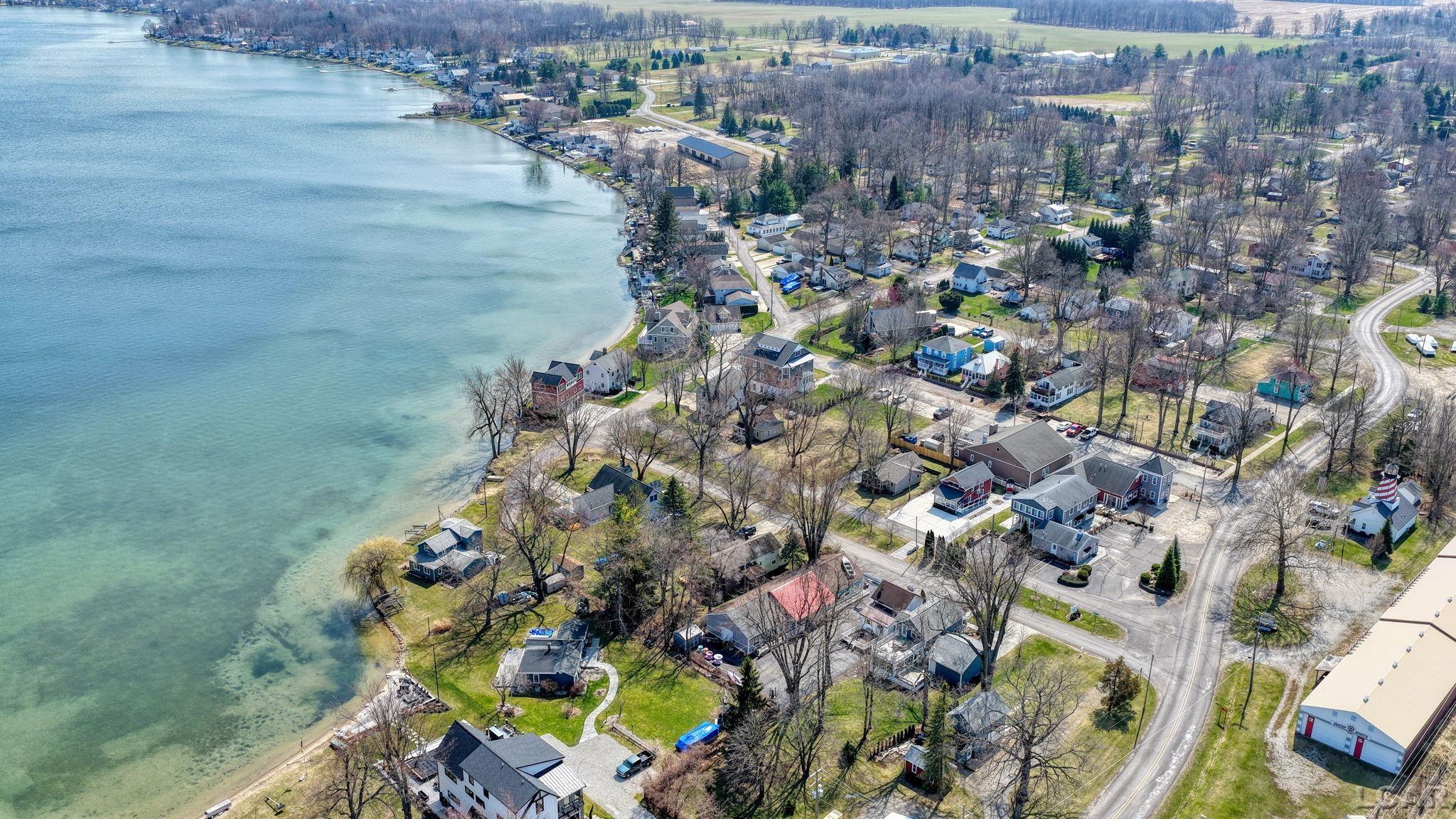 151 N Lakeview Boulevard, Manitou Beach, MI, 49253