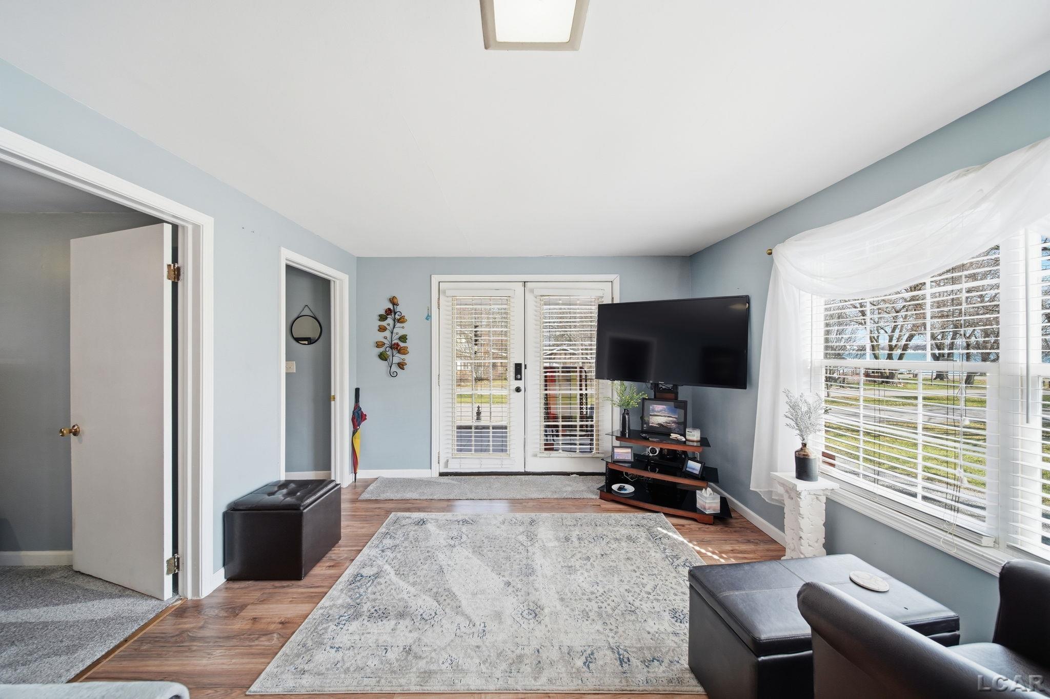 151 N Lakeview Boulevard, Manitou Beach, MI, 49253