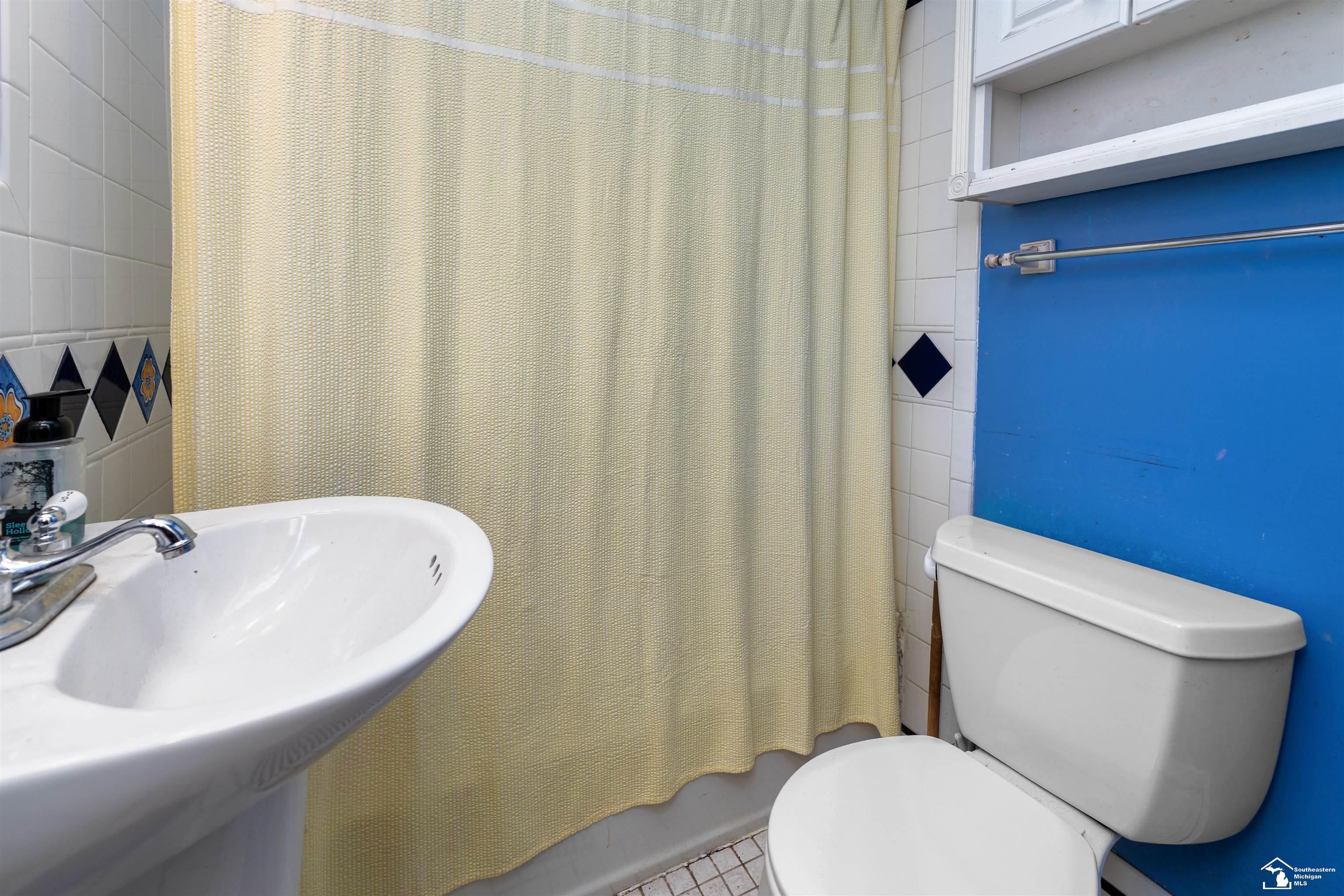 17640 Wood Street, Melvindale, MI, 48122