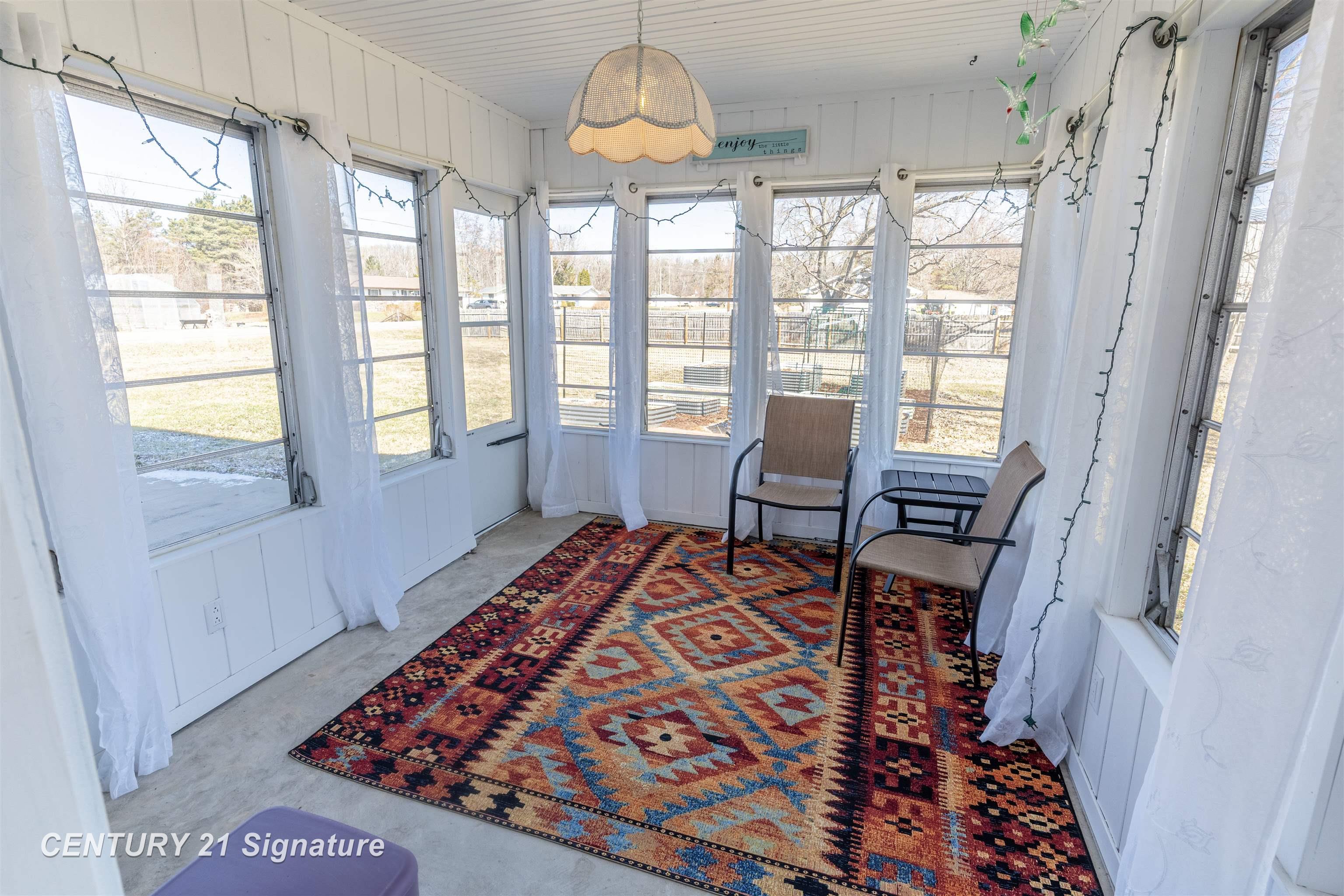 2251 E Stewart Road, Midland, MI, 48640