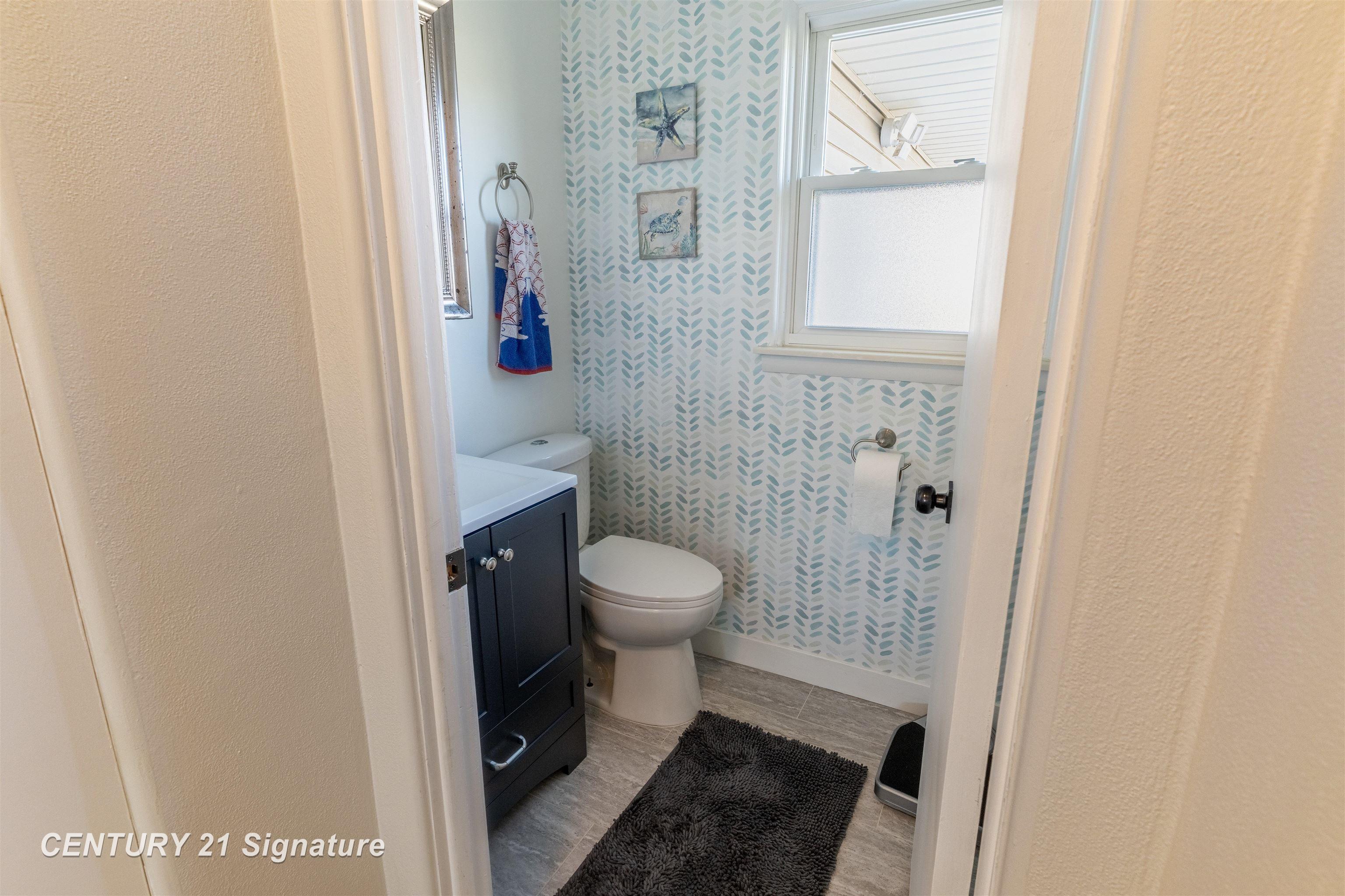 2251 E Stewart Road, Midland, MI, 48640