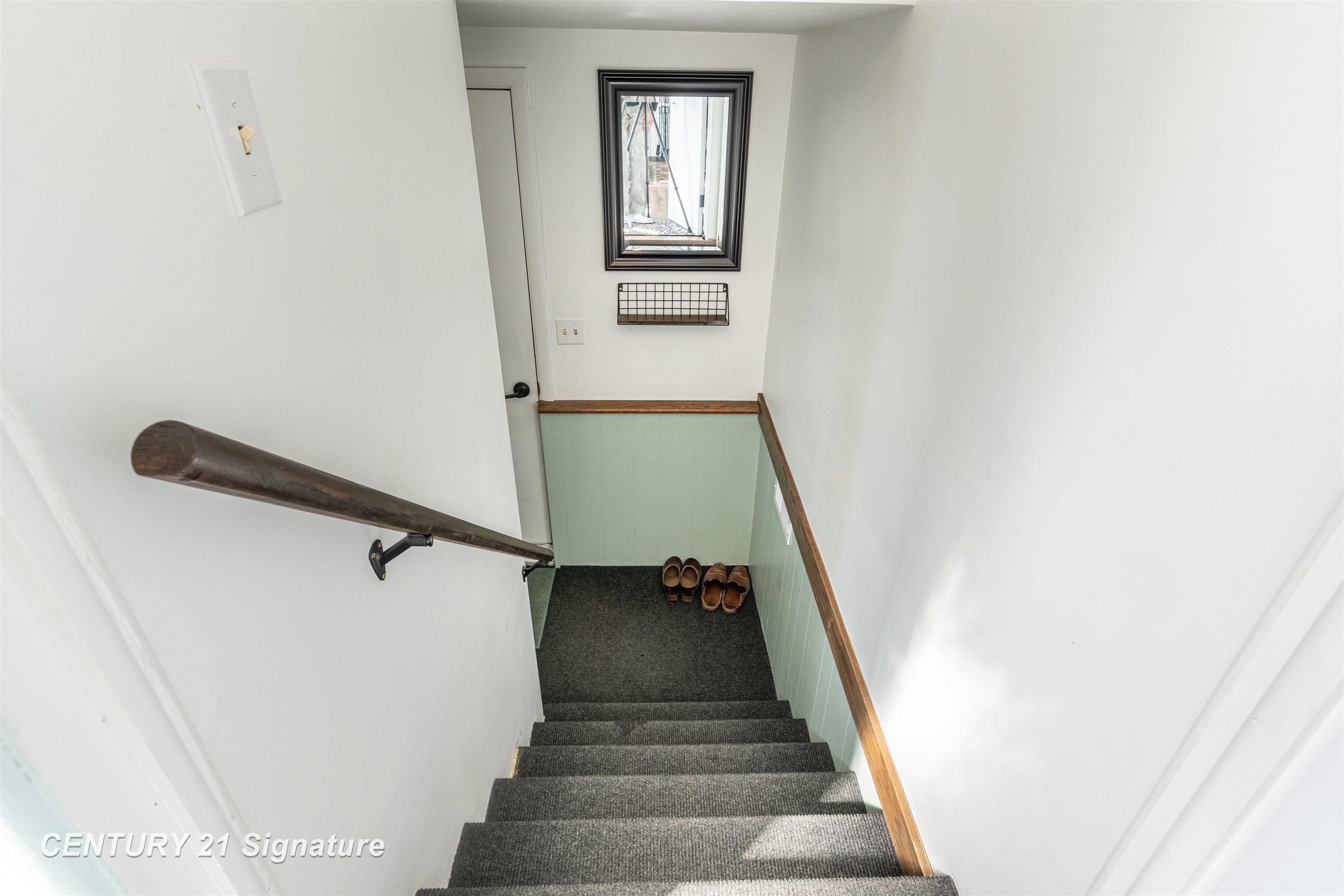 2251 E Stewart Road, Midland, MI, 48640