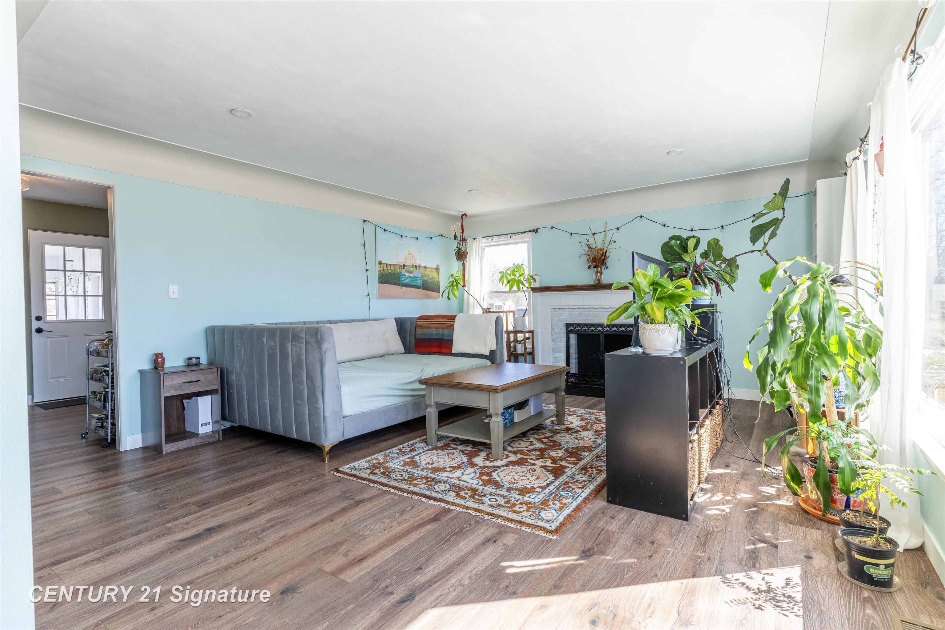 2251 E Stewart Road, Midland, MI, 48640