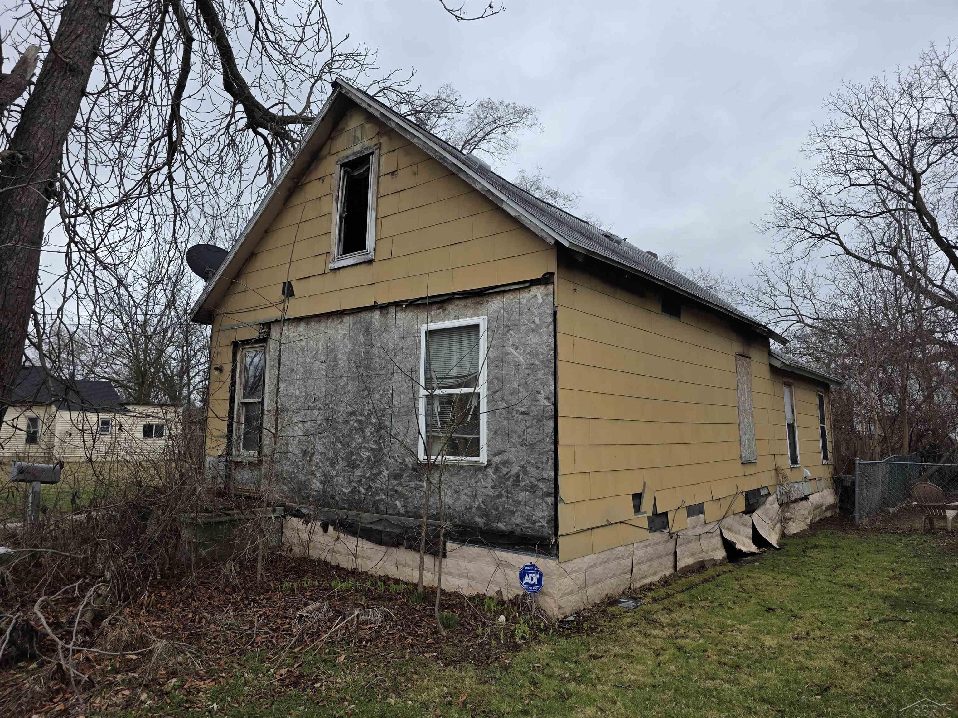 1635 Naomi Avenue, Adrian, MI, 49221