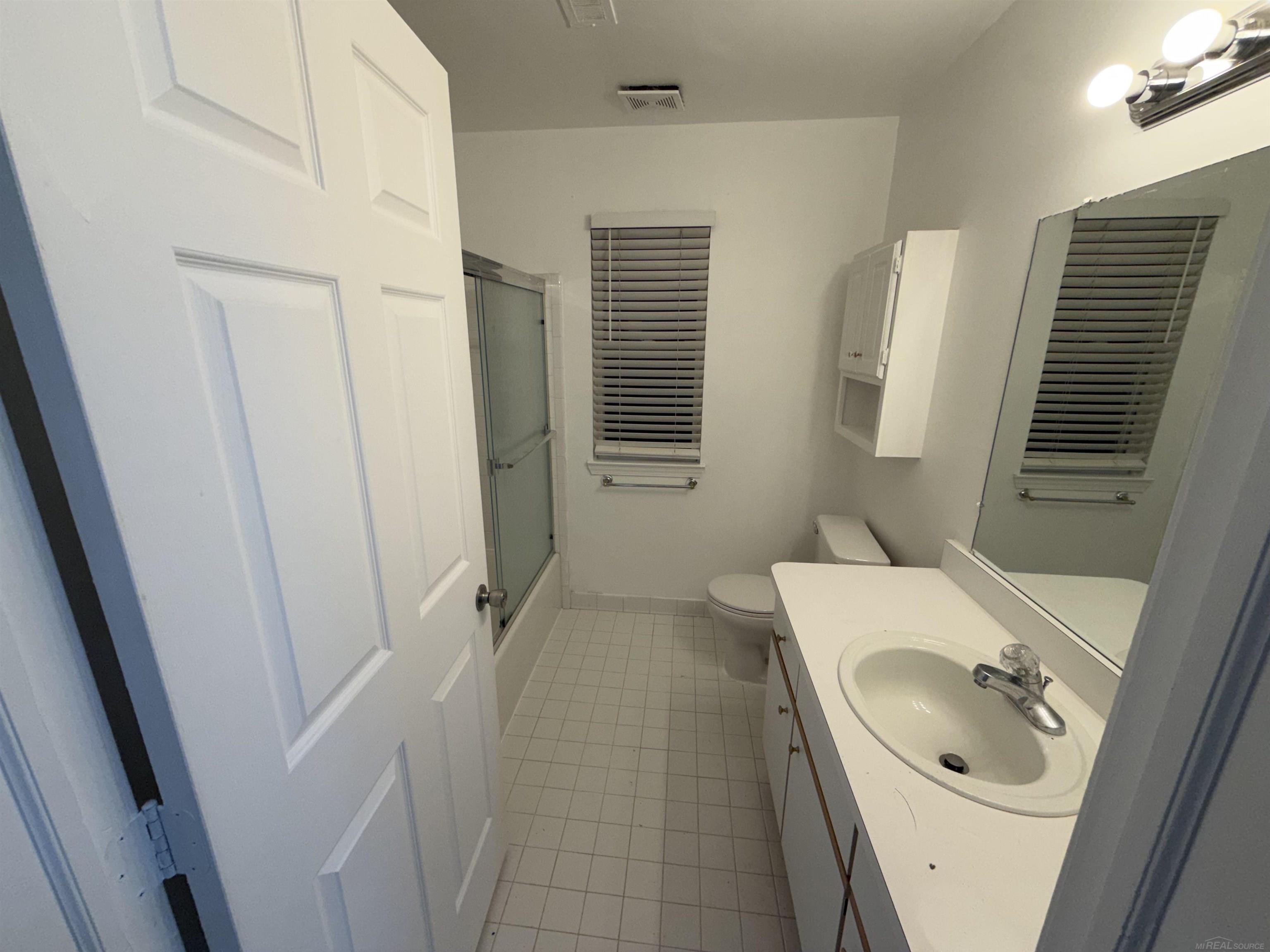 44411 Sunnyside Drive, Sterling Heights, MI, 48313